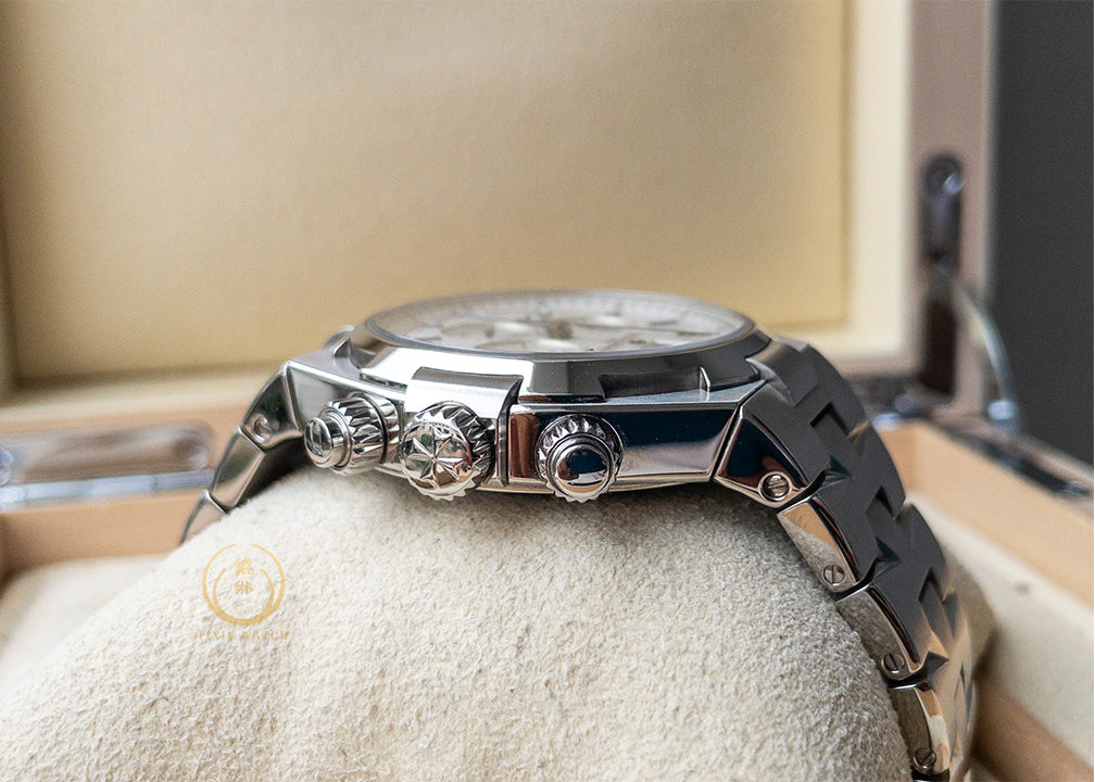 Vacheron Constantin Overseas 49150 Chrono Big Date