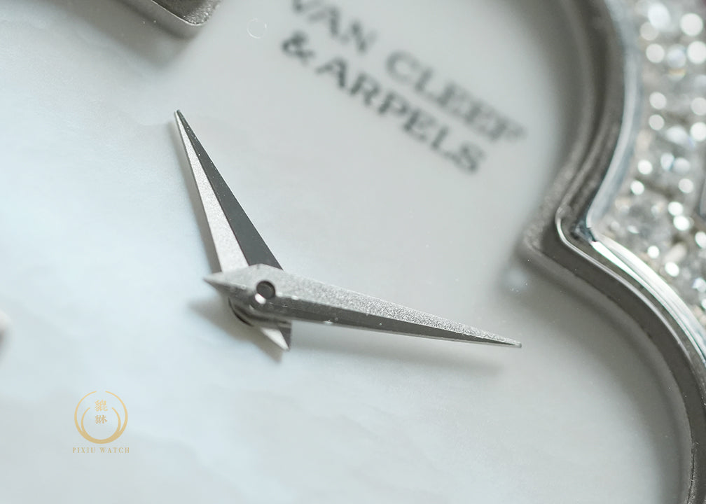 Van Cleef & Arpels Alhambra White Gold Diamonds MOP