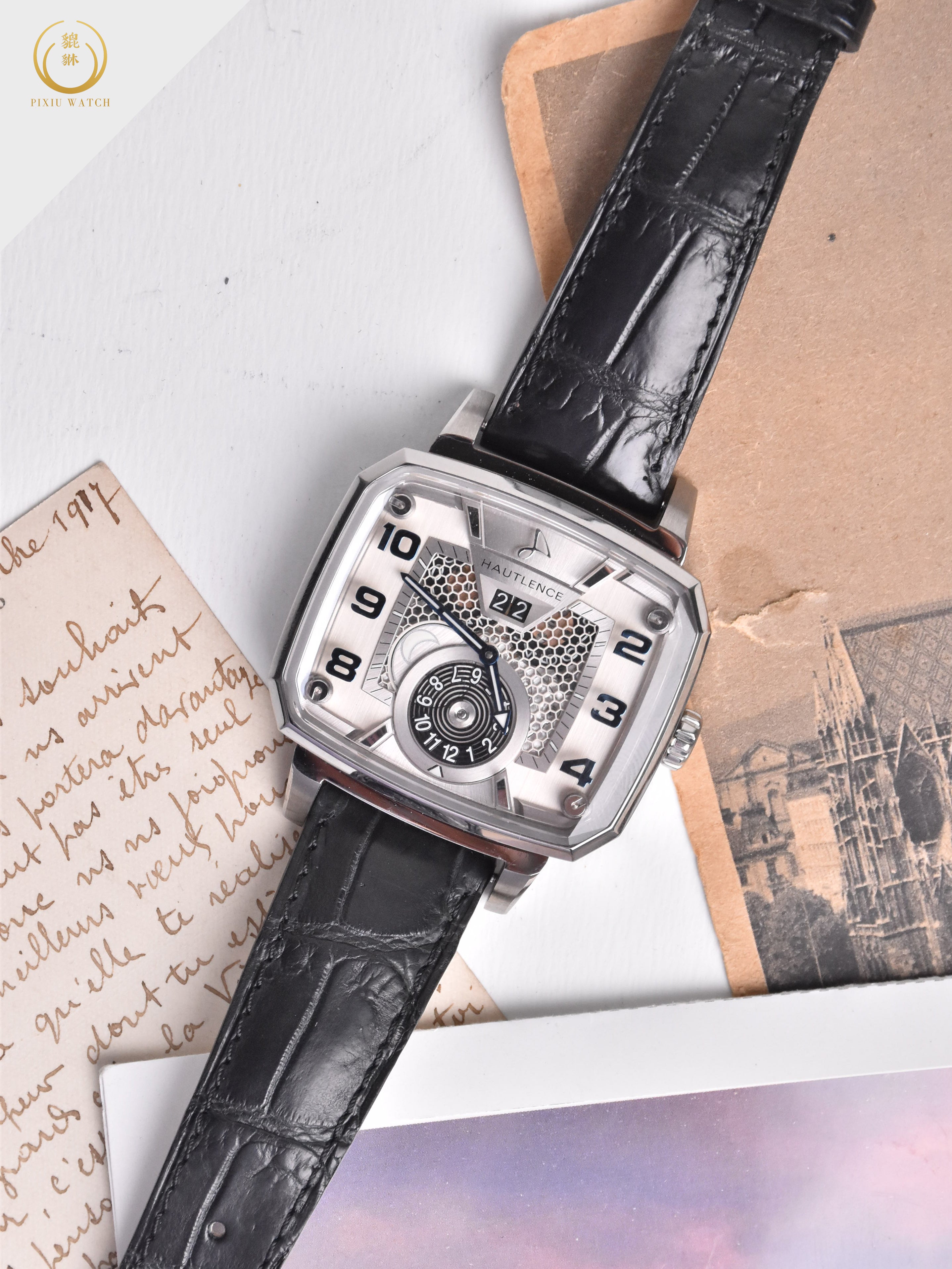 Hautlence Destination 02