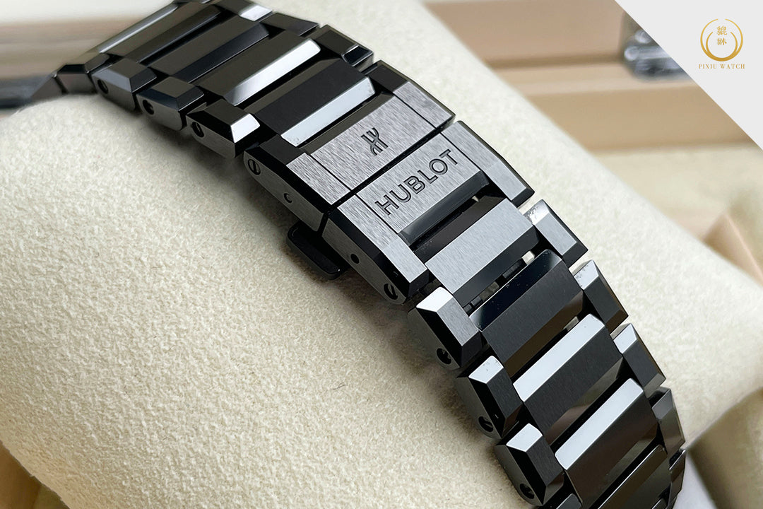 Hublot Big Bang Integral All Black Limited 500 Pcs.