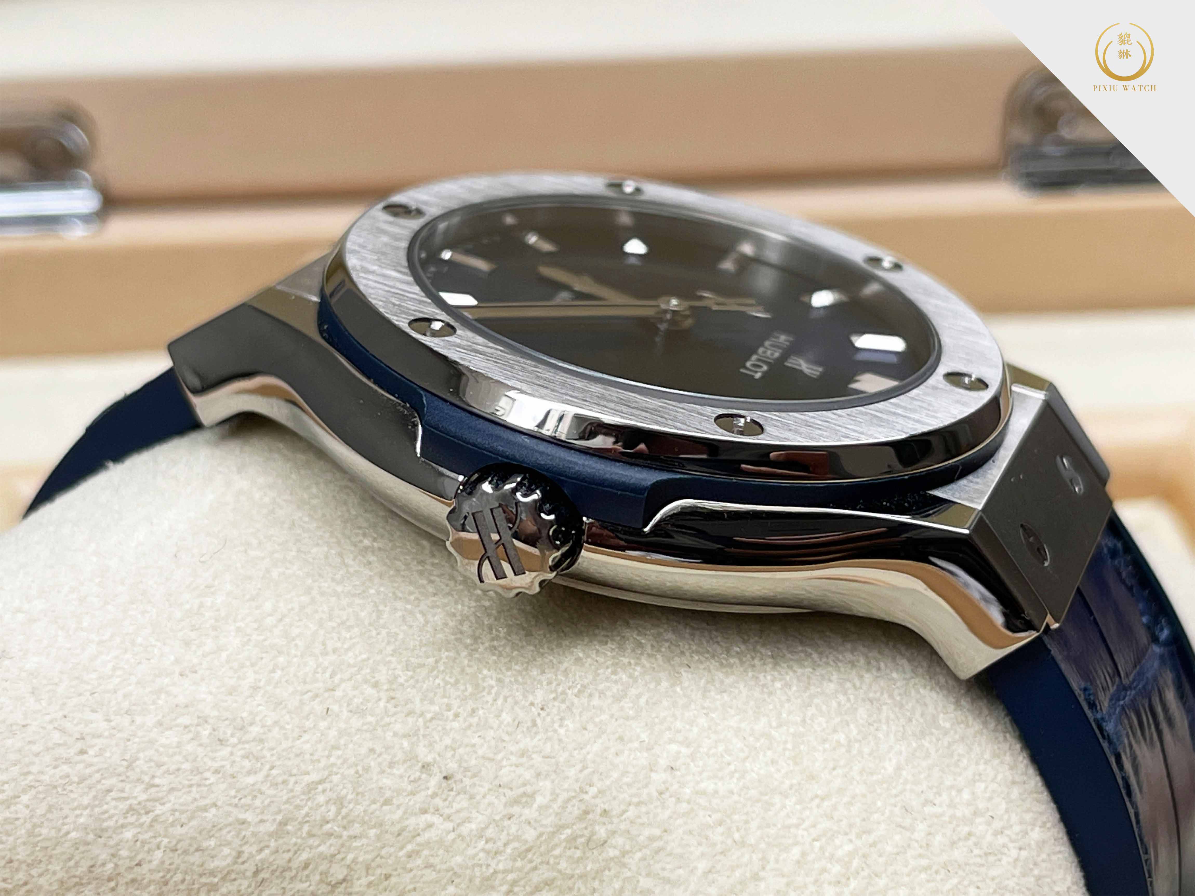 Hublot Classic Fusion Titanium Blue