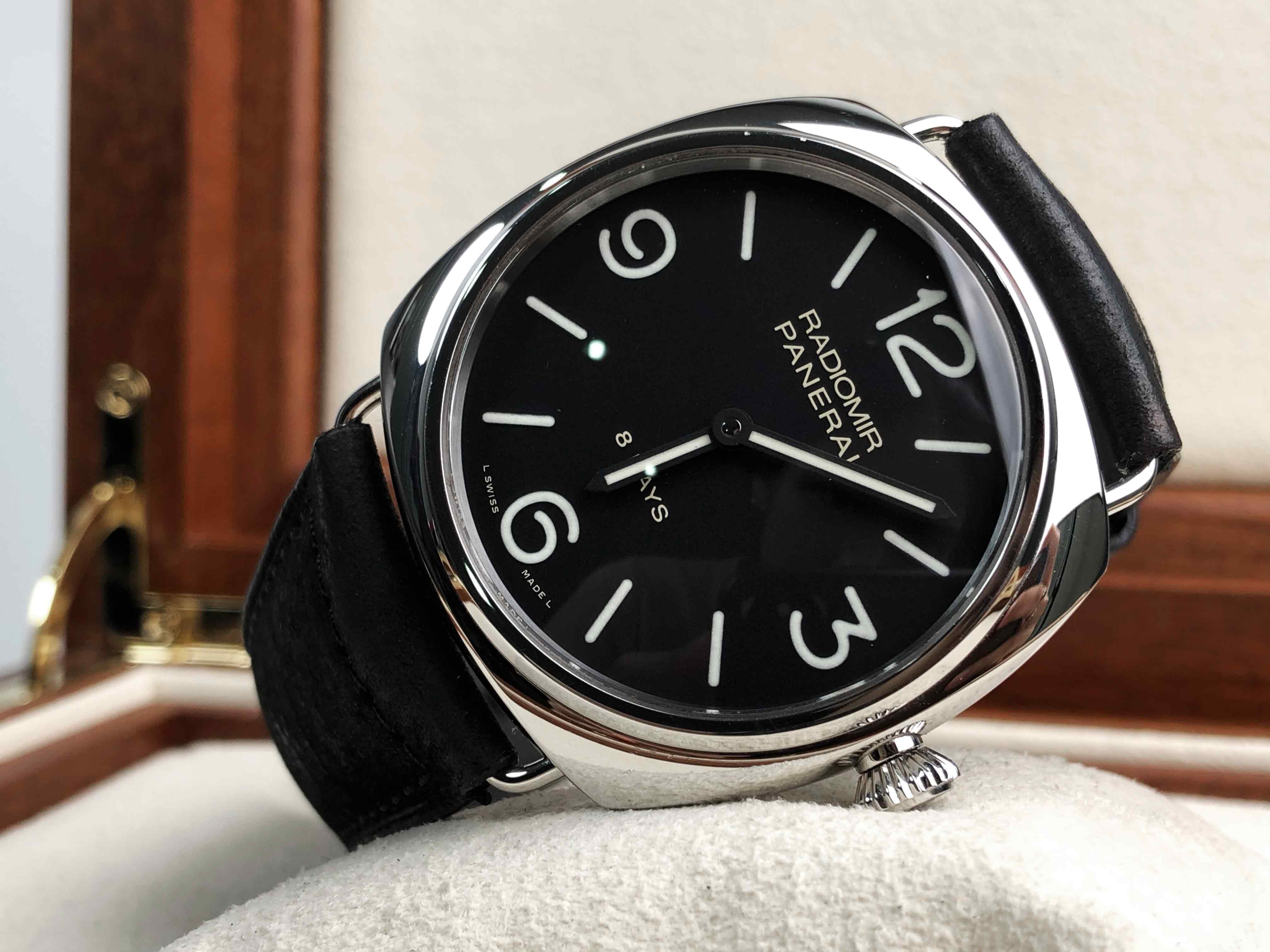 Panerai Radiomir 8 Days PAM610