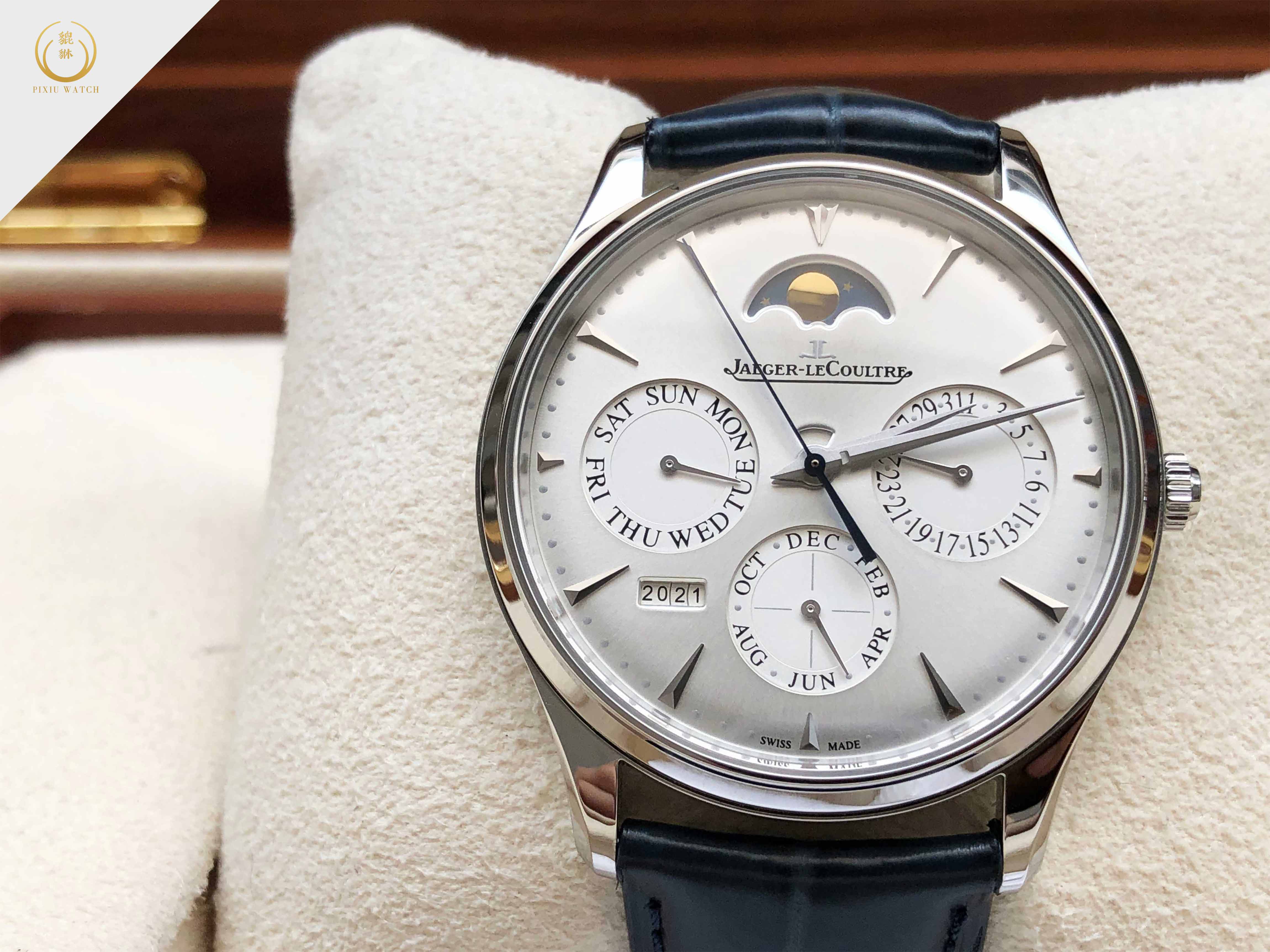 Jaeger-LeCoultre Master Ultra Thin