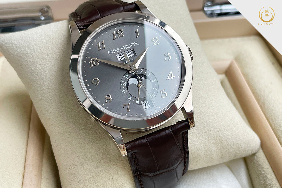 Patek Philippe Complication Annual Calendar 18CT White Gold