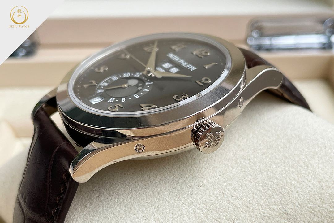 Patek Philippe Complication Annual Calendar 18CT White Gold