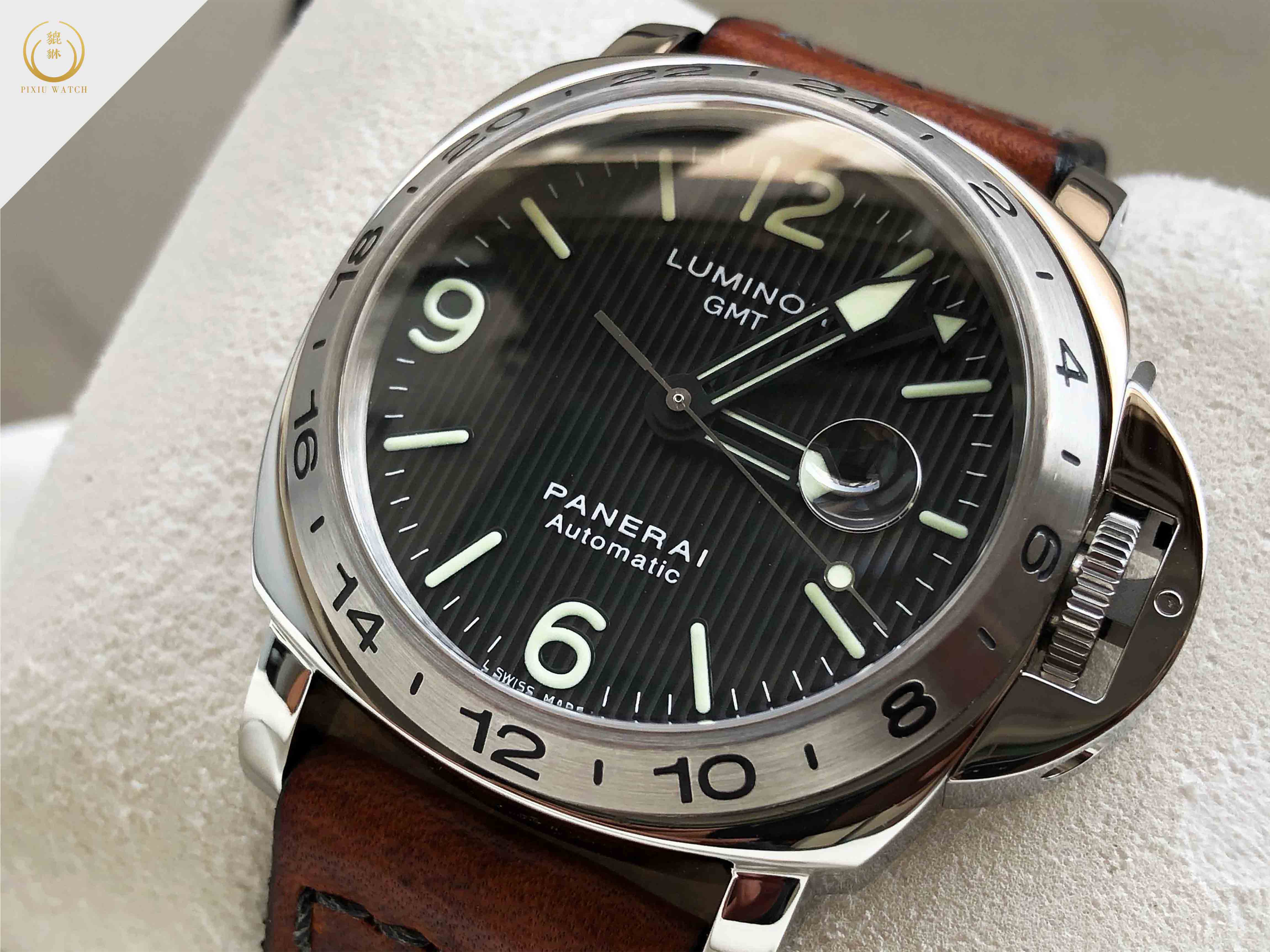 Panerai Luminor GMT “Tuxedo” Limited (PAM 29)
