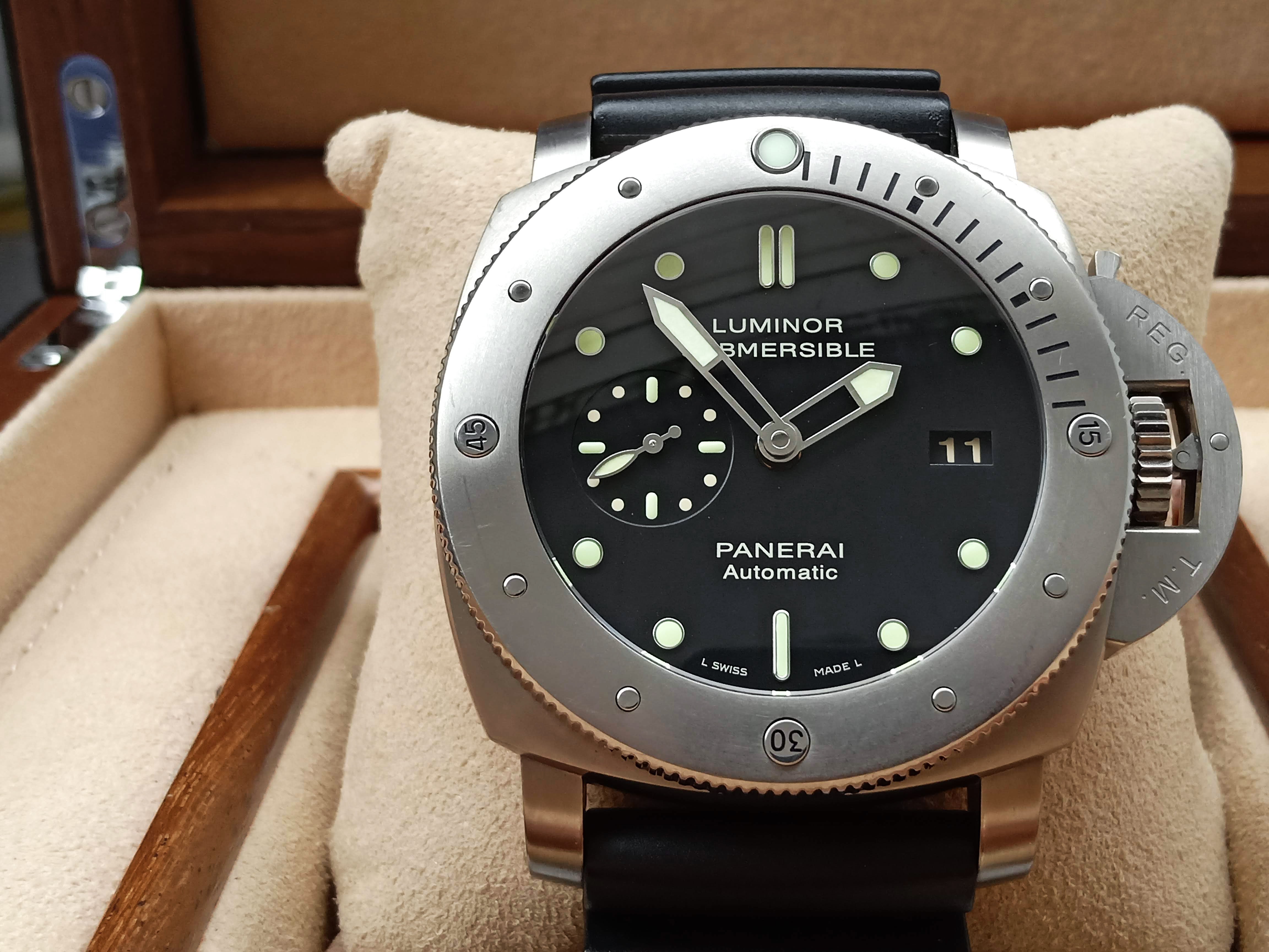 Panerai 305 Submersible Titanium