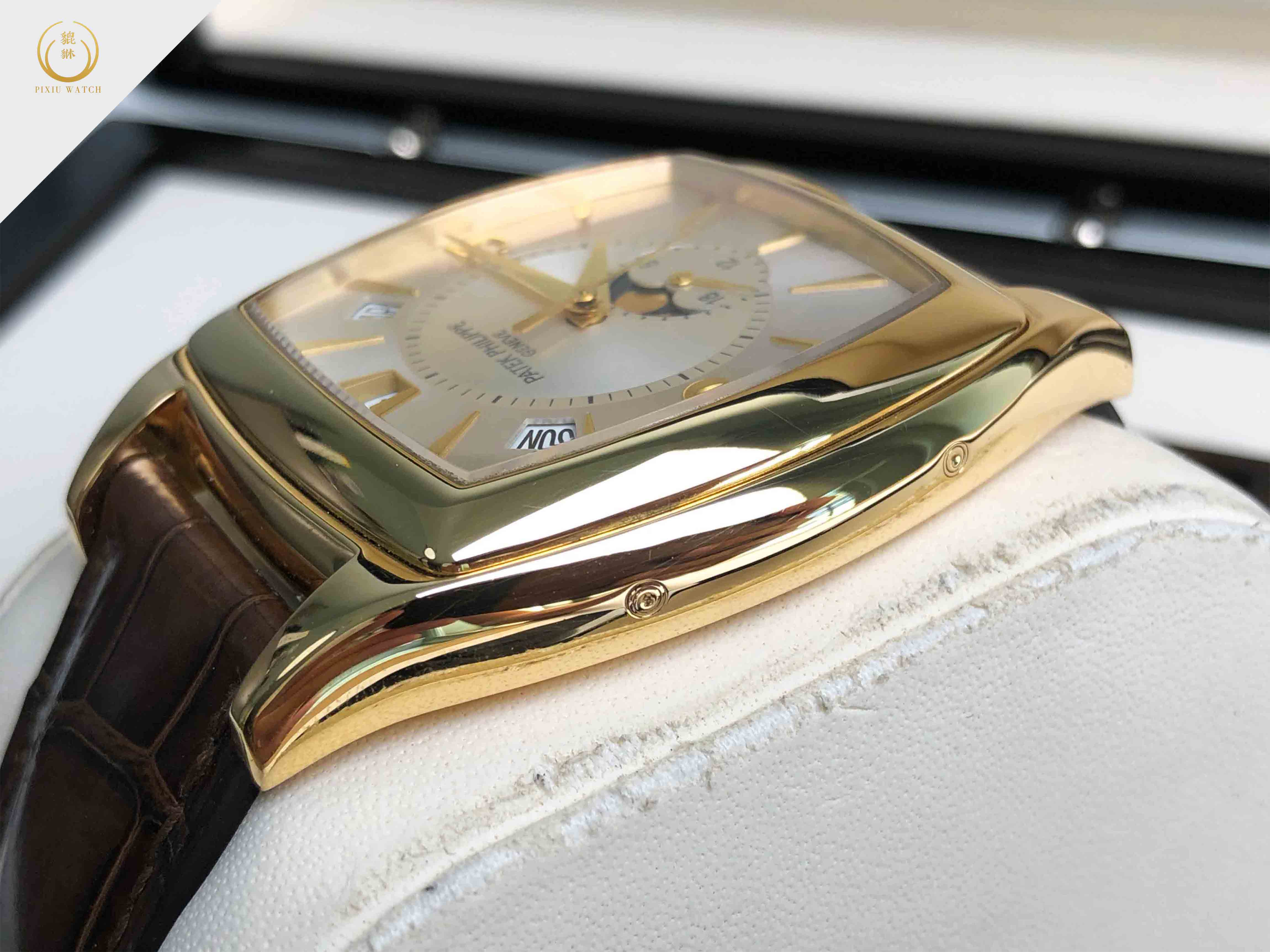Patek Philippe Gondolo 5135K Annual Calendar Yellow Gold