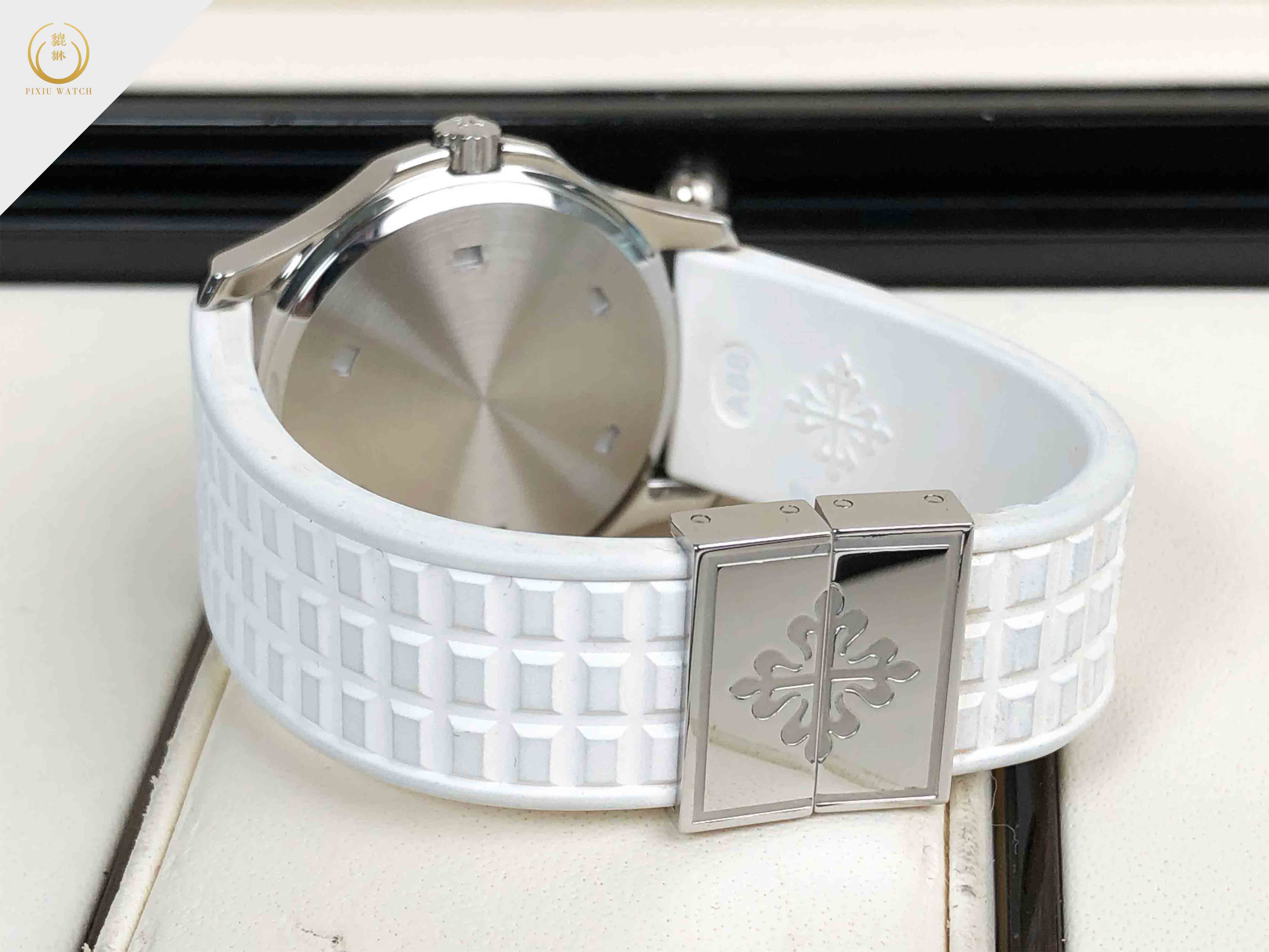 Patek Philippe Aquanaut Luce 4961A-011