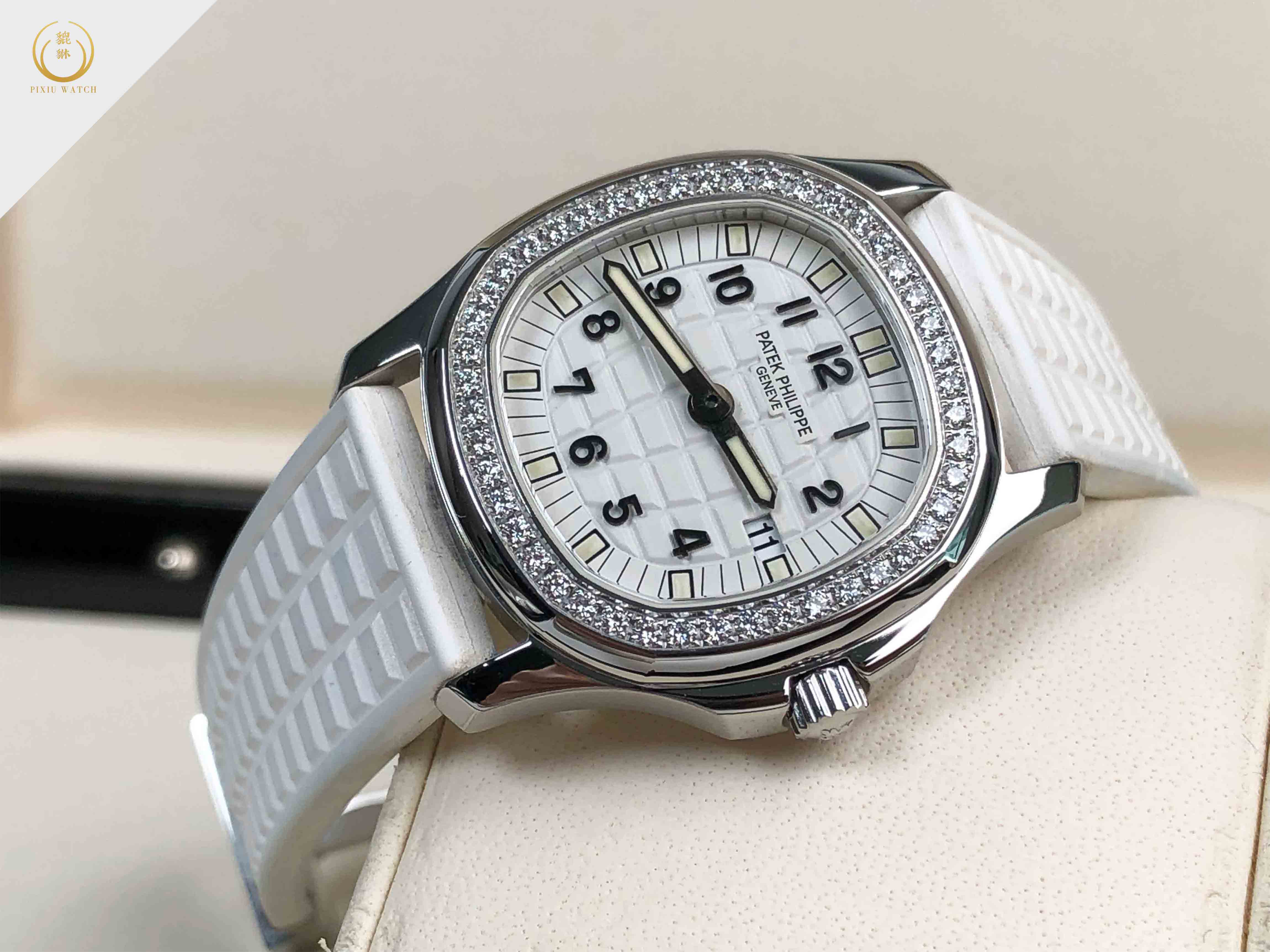 Patek Philippe Aquanaut Luce 4961A-011