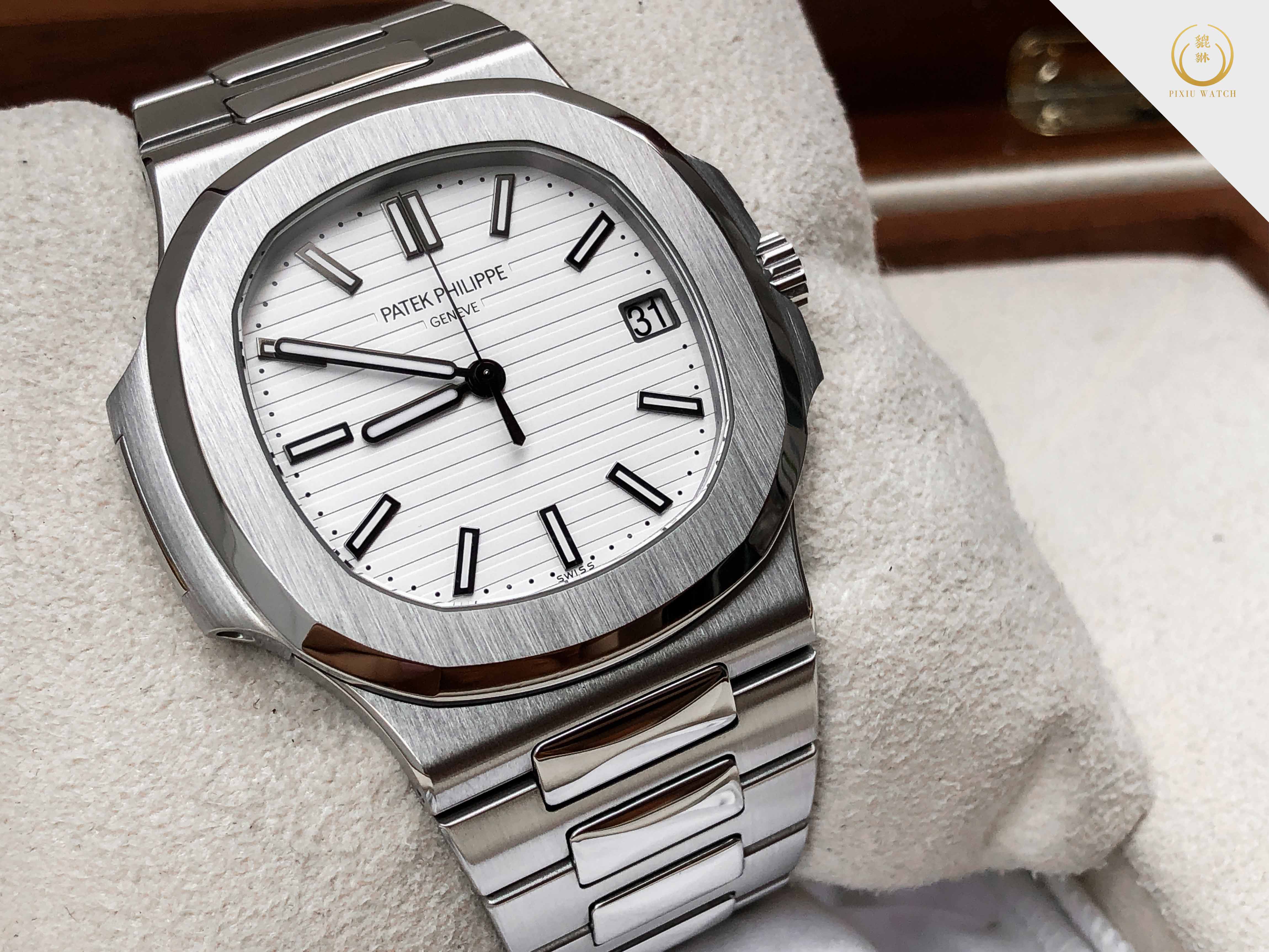 Patek Philippe 5711A Nautilus