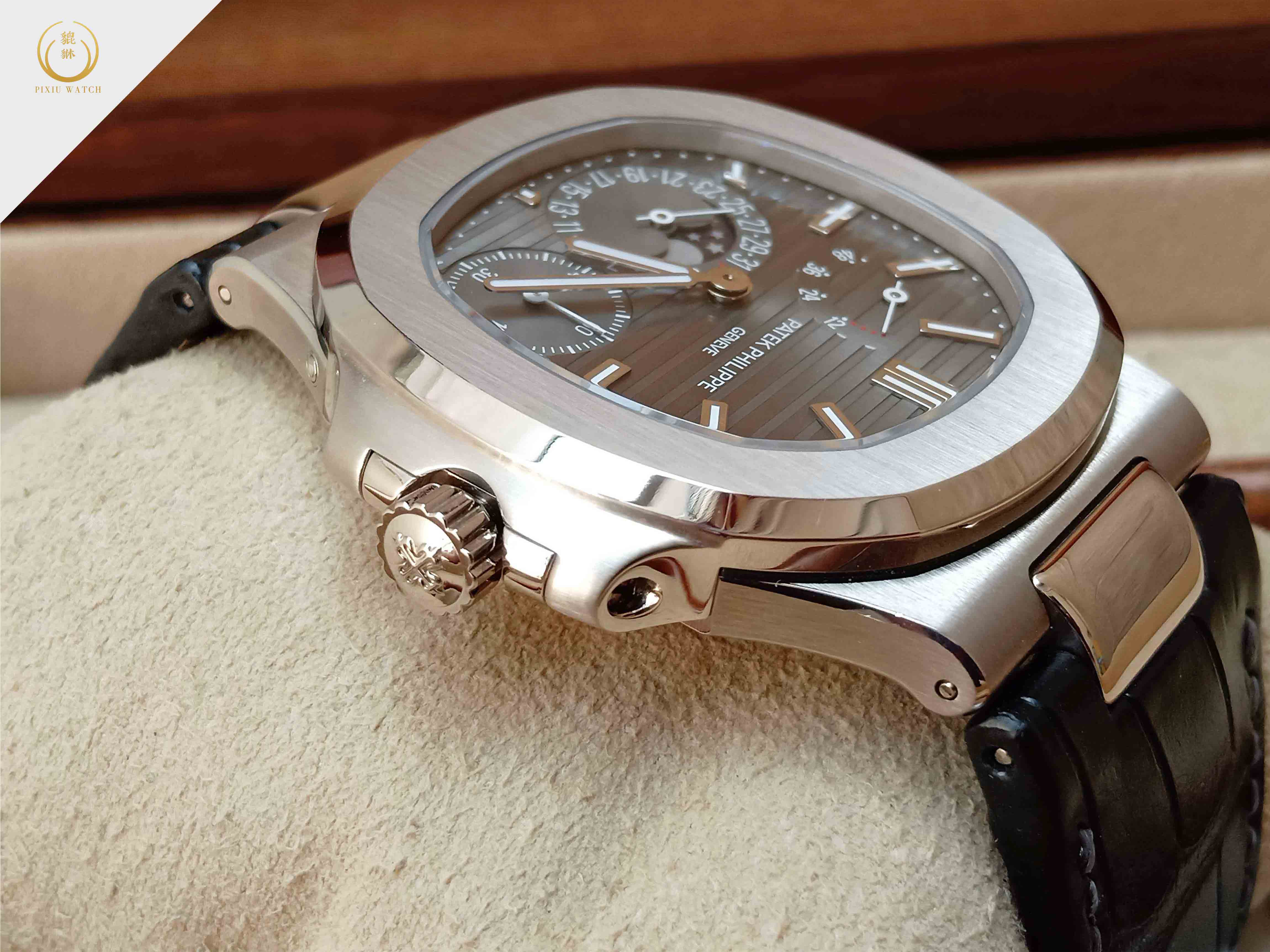Patek Philippe Nautilus 5712G-001 Moon Phase White Gold
