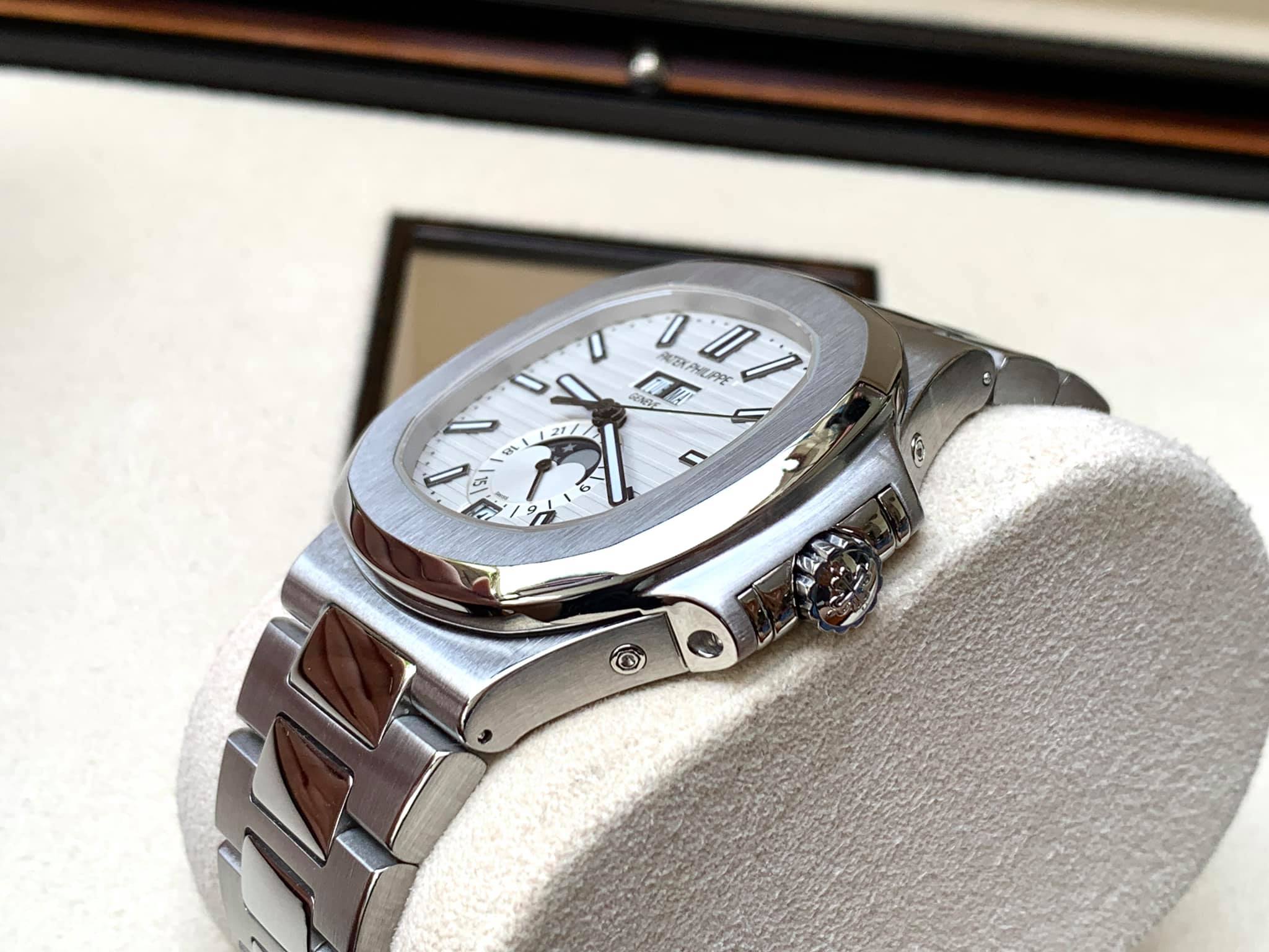 Patek Philippe Nautilus 5726/1A White Dial