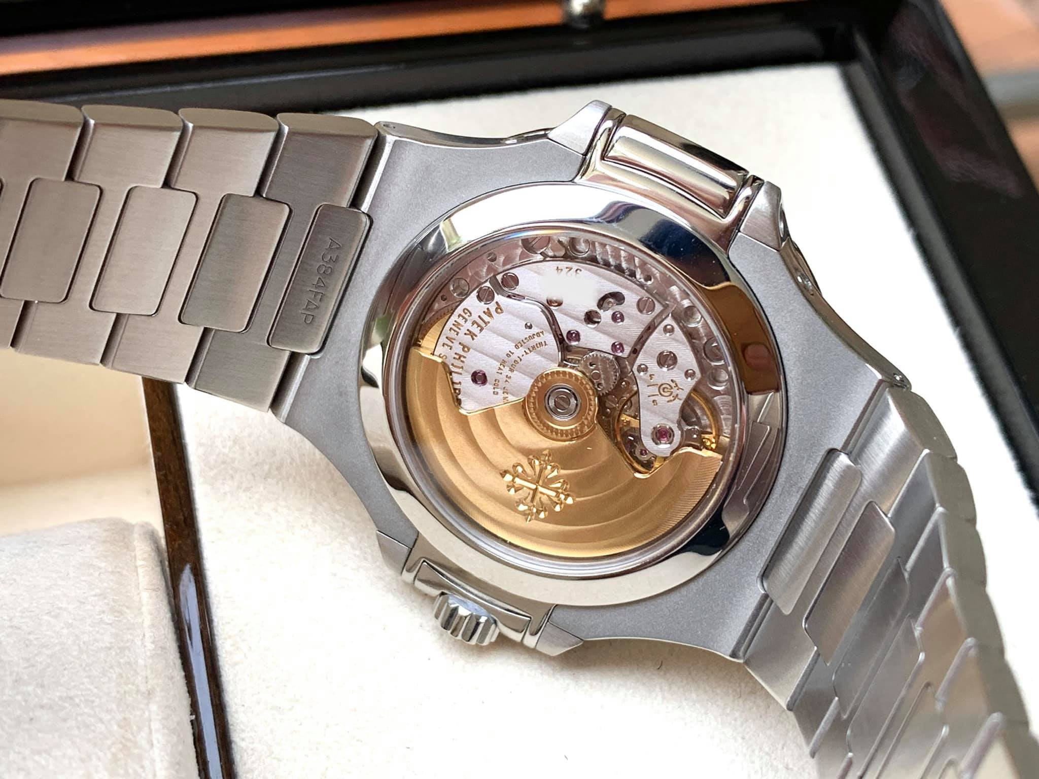 Patek Philippe Nautilus 5726/1A White Dial