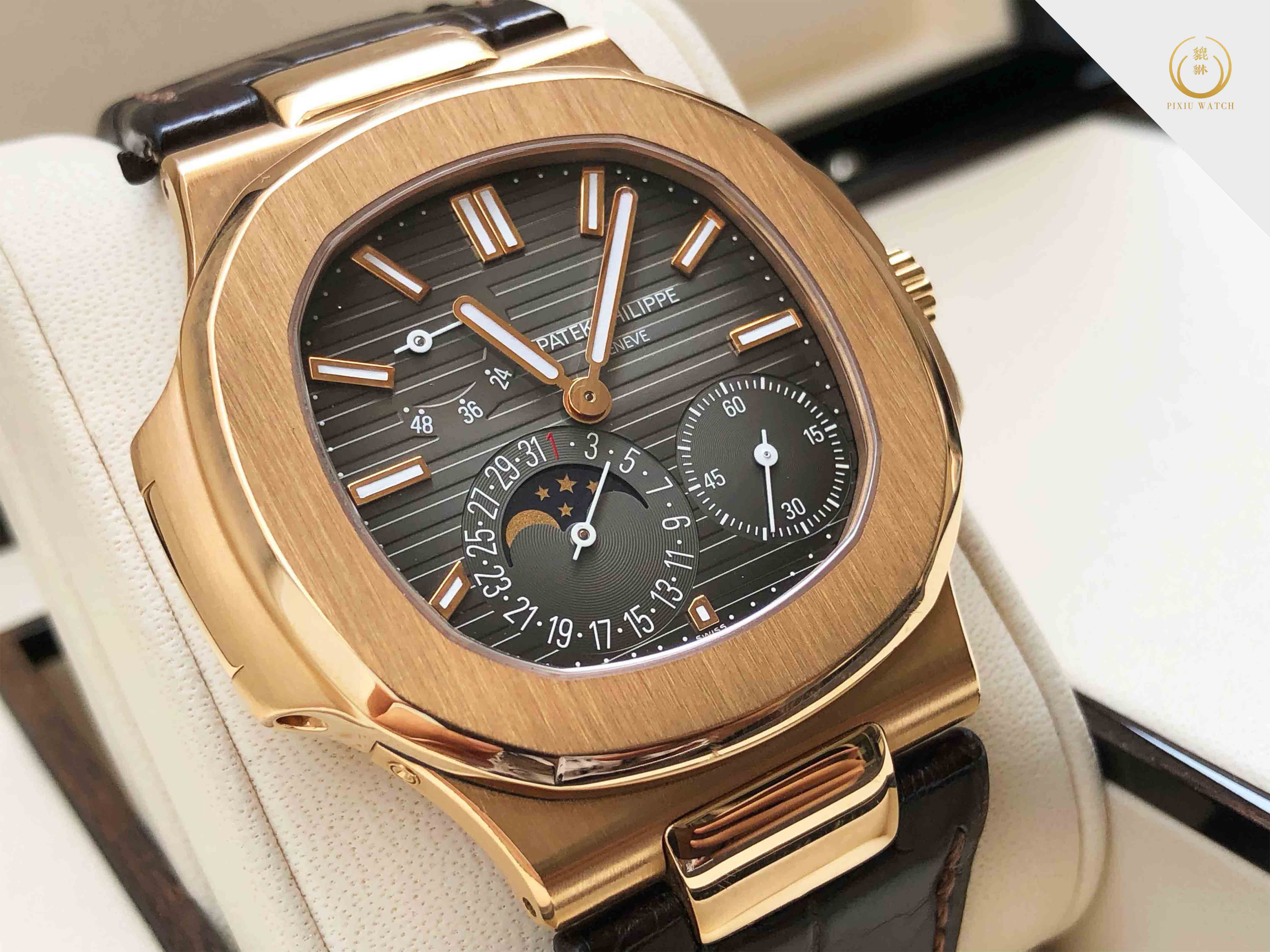 Patek Philippe Nautilus 5712R-001 Moon Phase Rose Gold