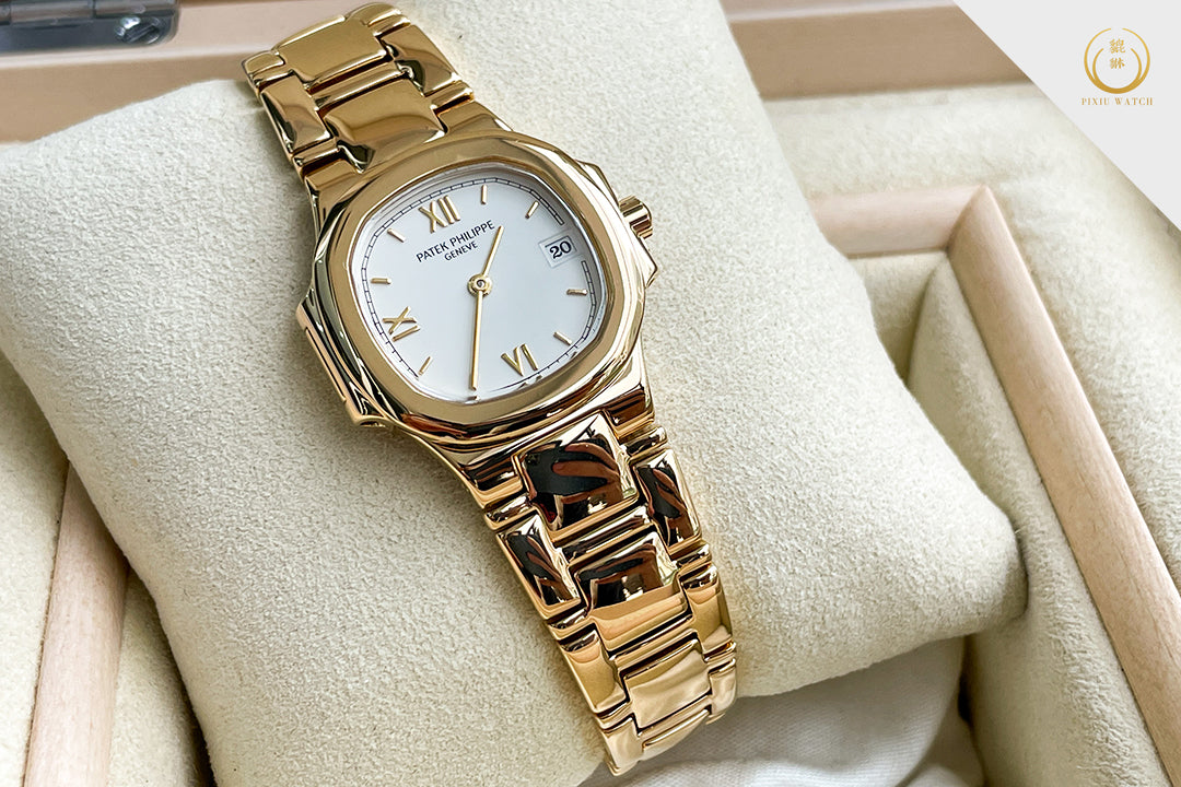 Patek Philippe Nautilus 4700-51J 18K Yellow Gold