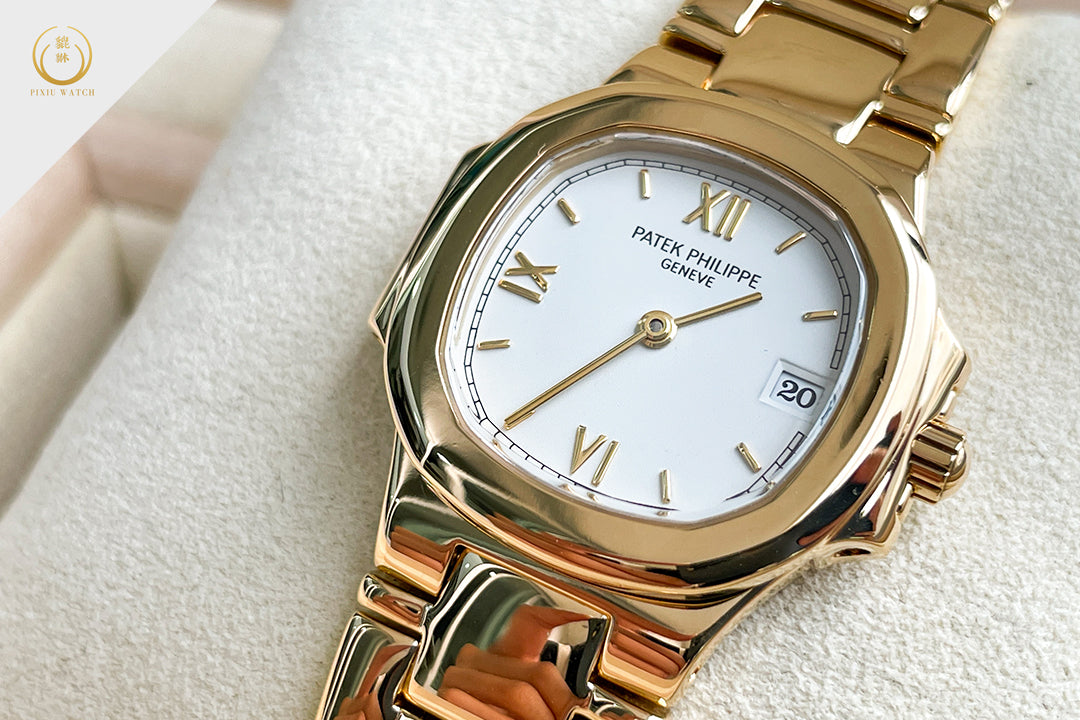Patek Philippe Nautilus 4700-51J 18K Yellow Gold