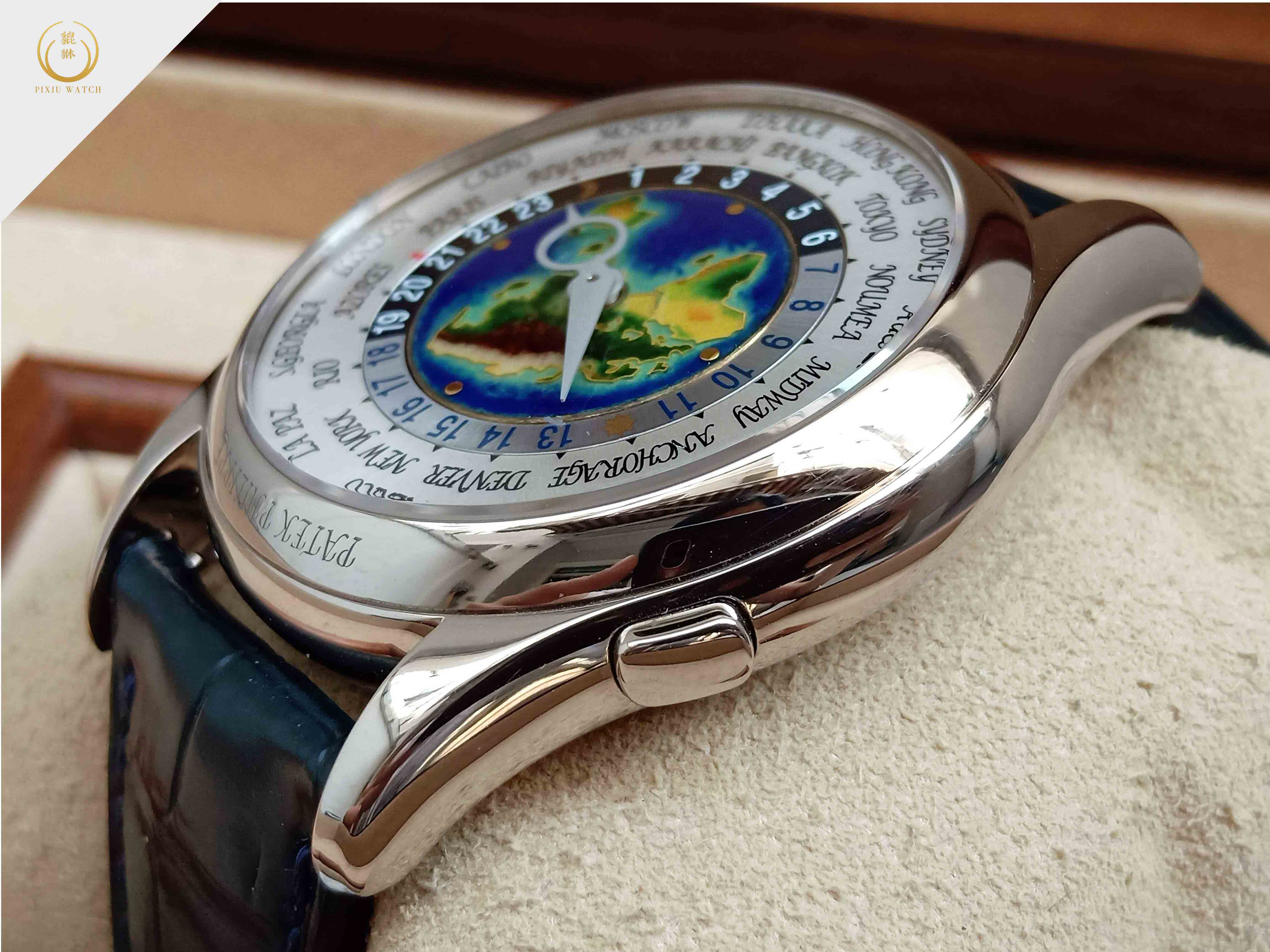 Patek Philippe World Time 5131G-010