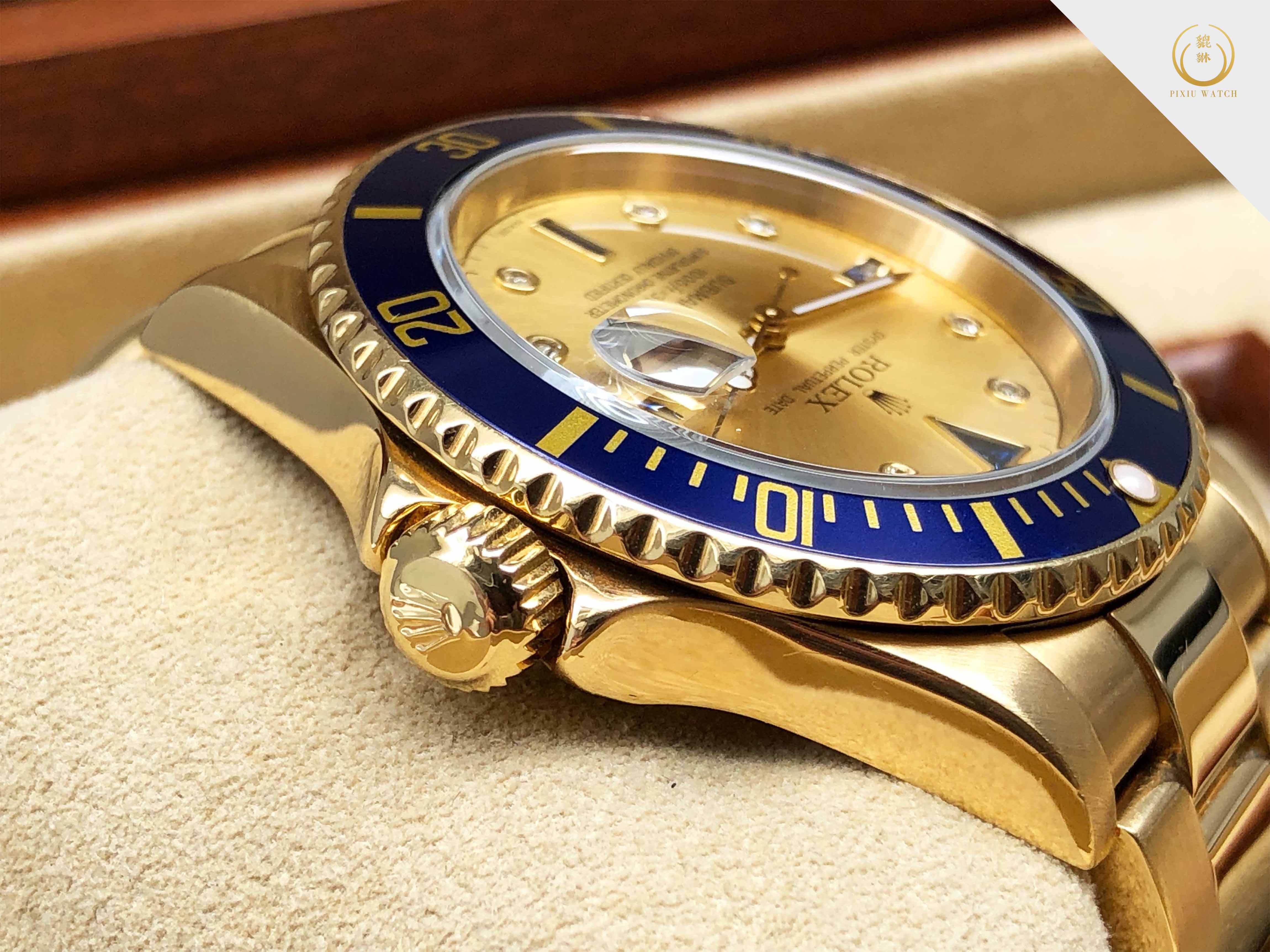 Rolex Submariner Date Full 18K Yellow Gold