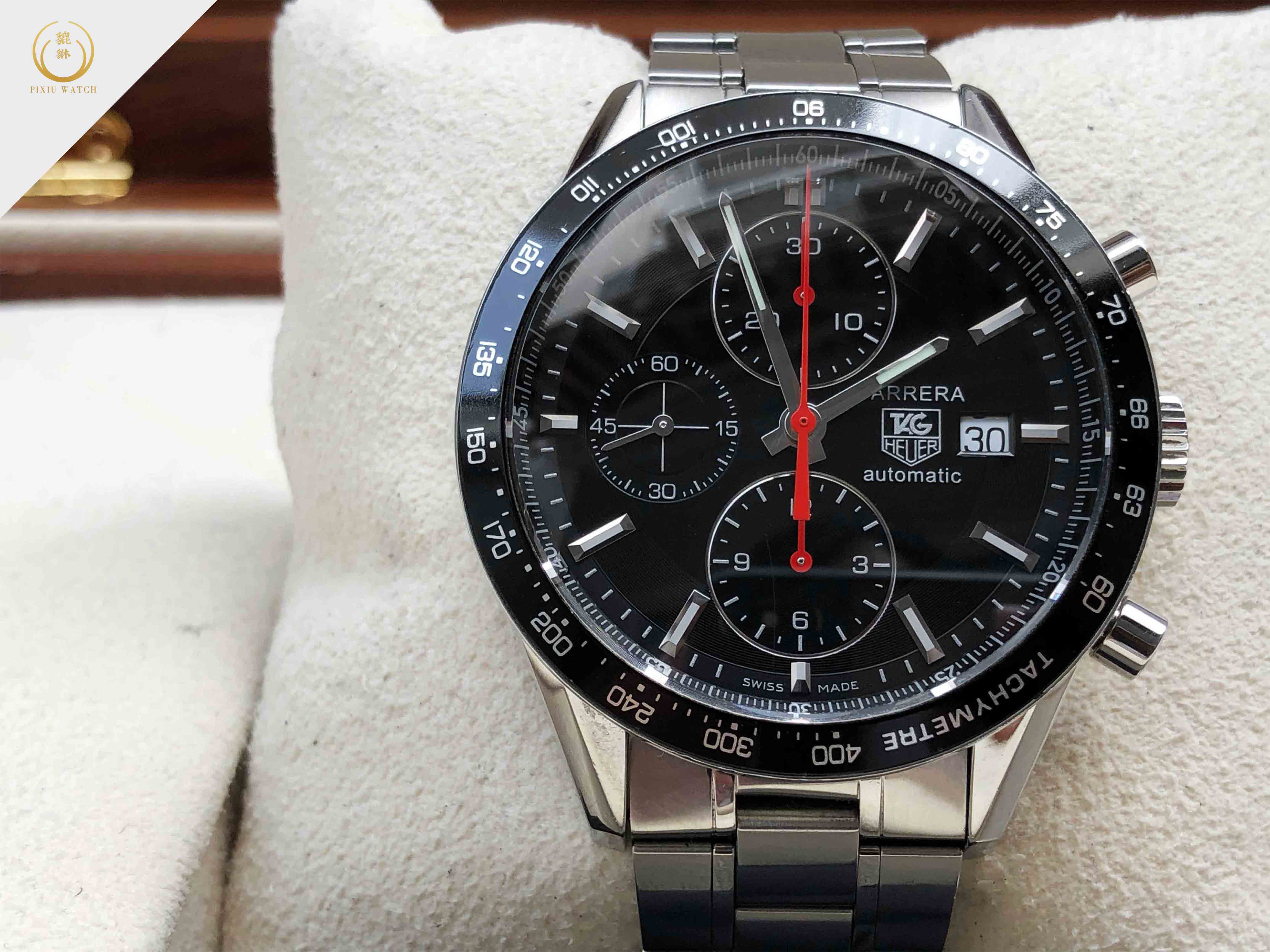 TAG Heuer Carrera CV2014
