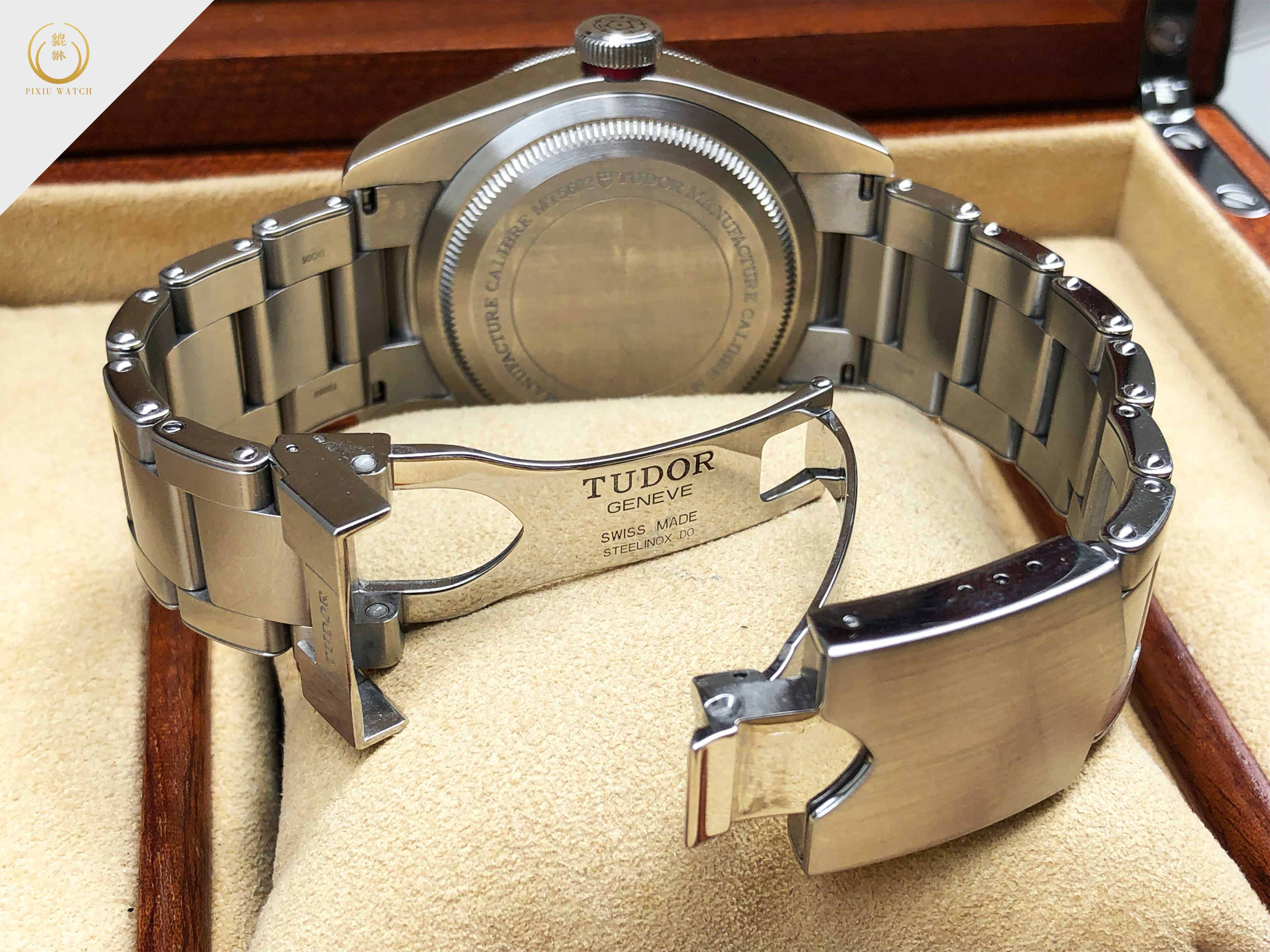 Tudor Black Bay Red Burgundy
