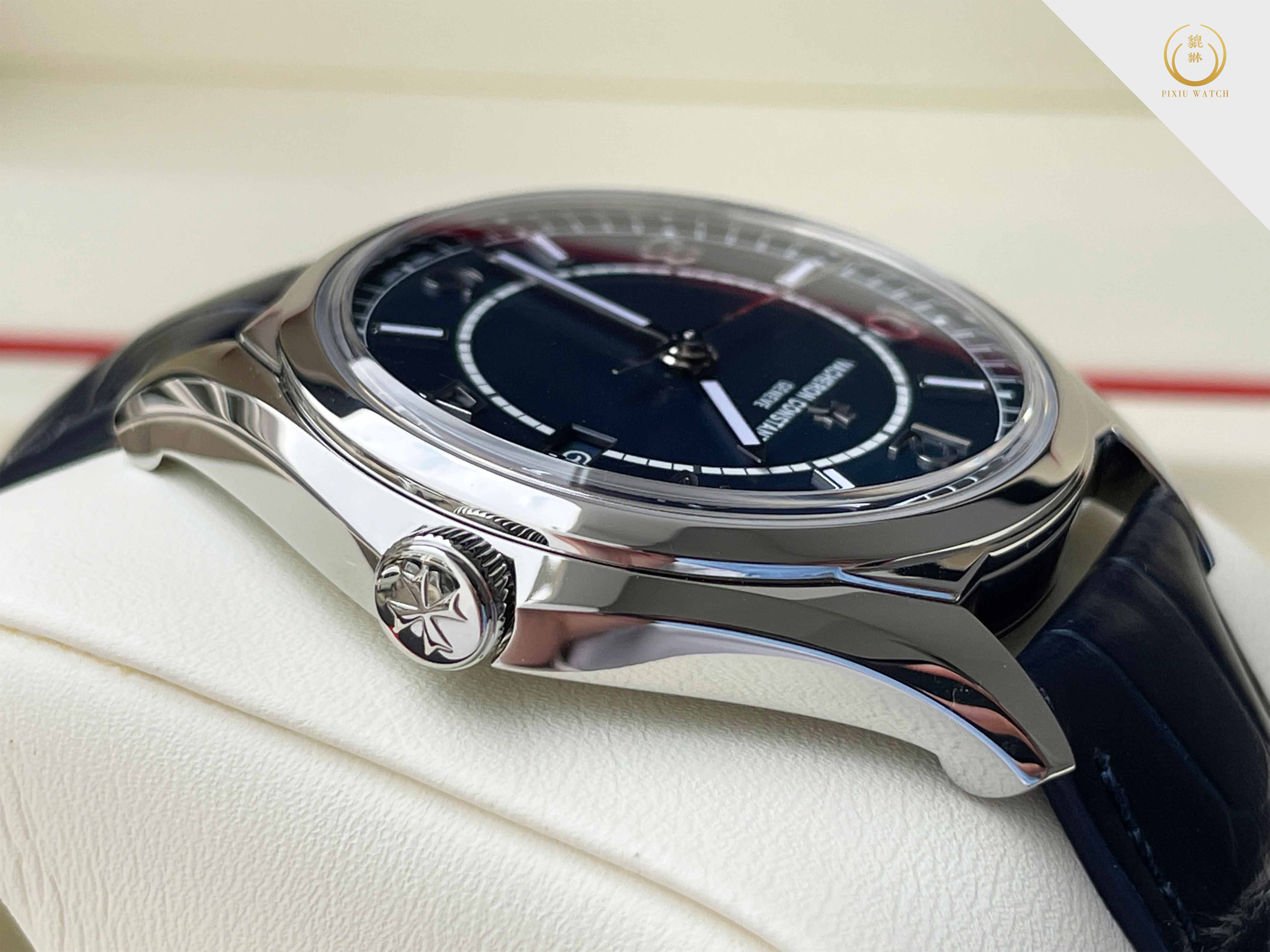 Vacheron Constantin Fiftysix