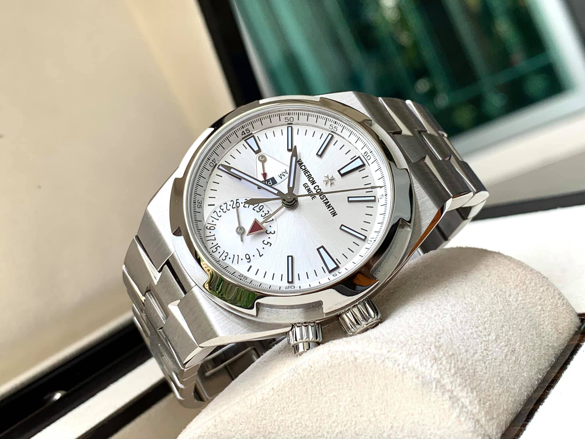 “New” Vacheron Constantin Overseas Dual Time