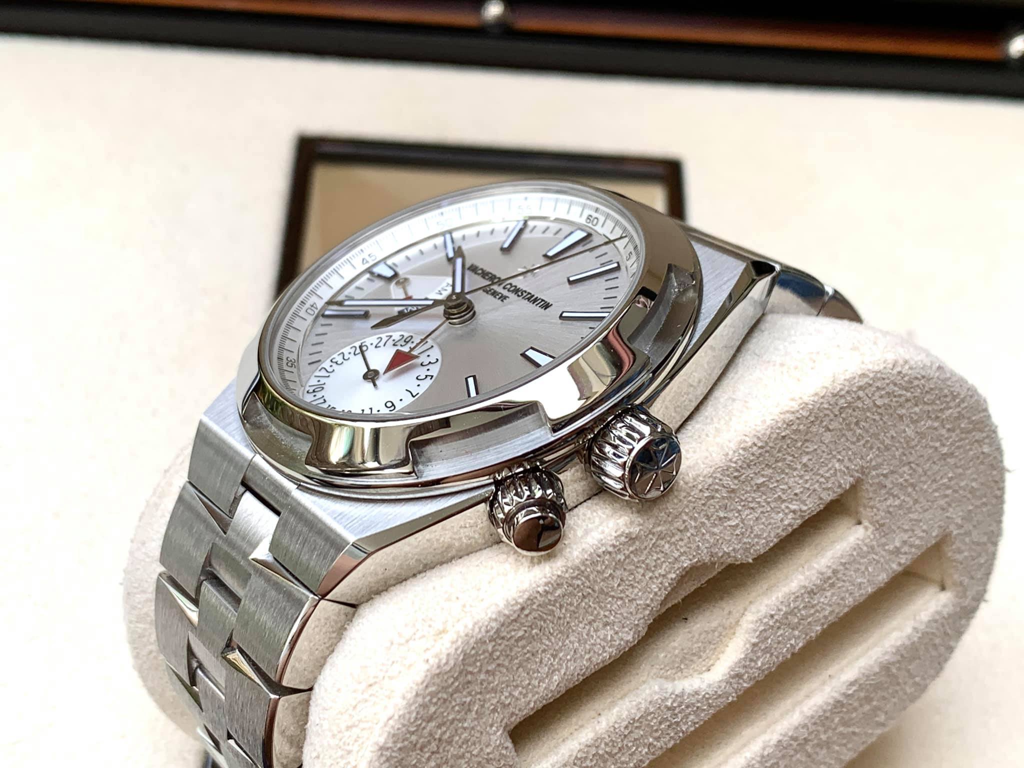 “New” Vacheron Constantin Overseas Dual Time