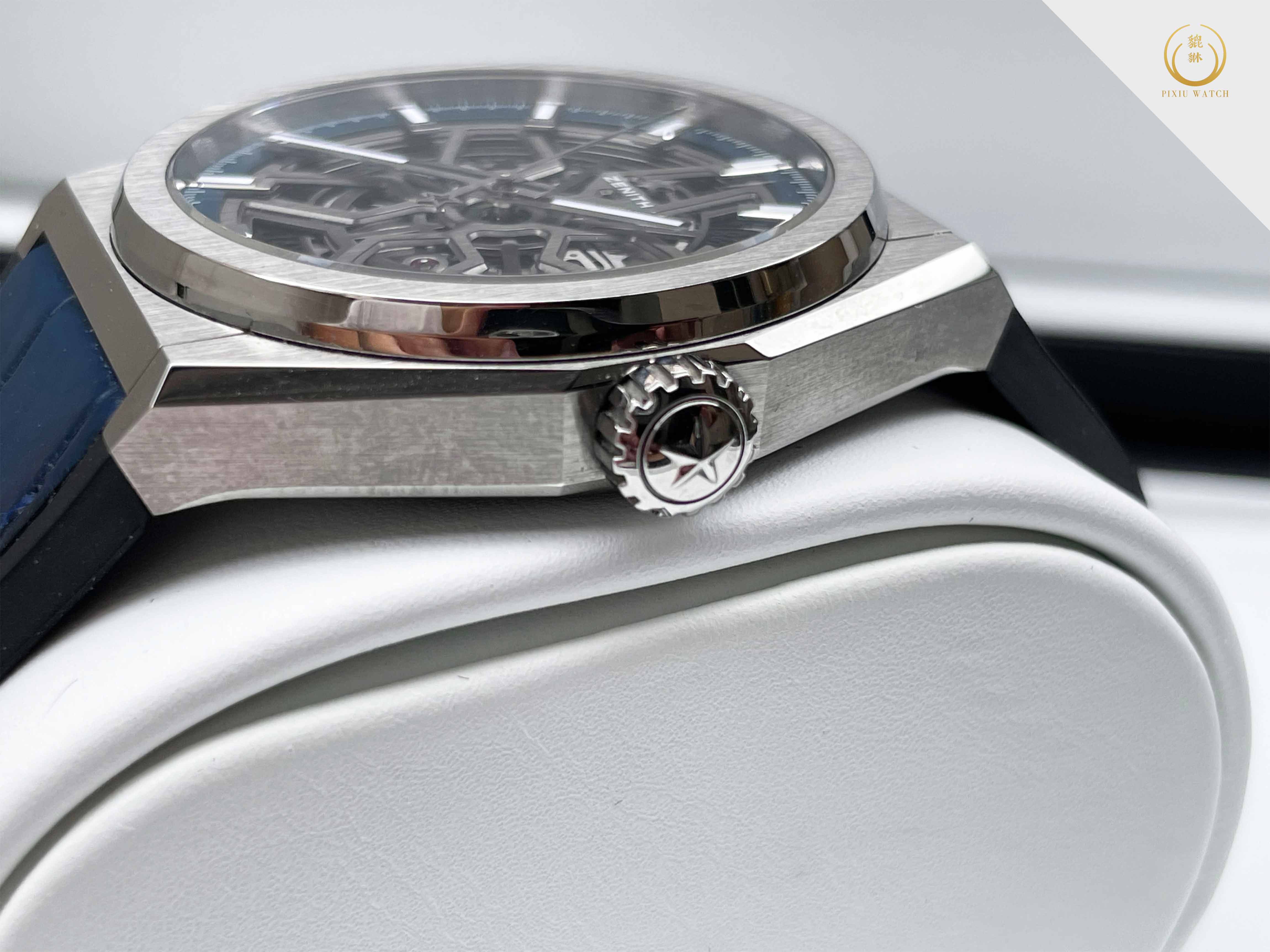 Zenith Defy Classic Titanium