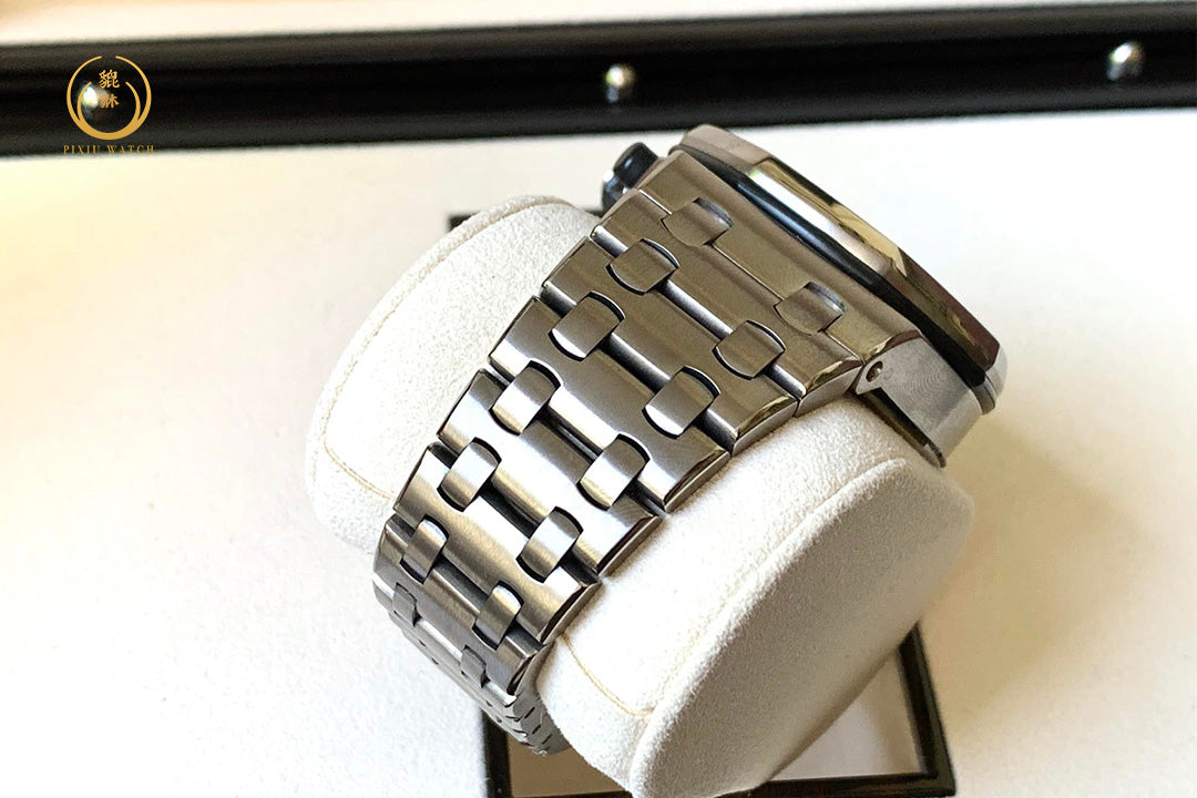Audemars Piguet Royal Oak Offshore Chronograph Titanium