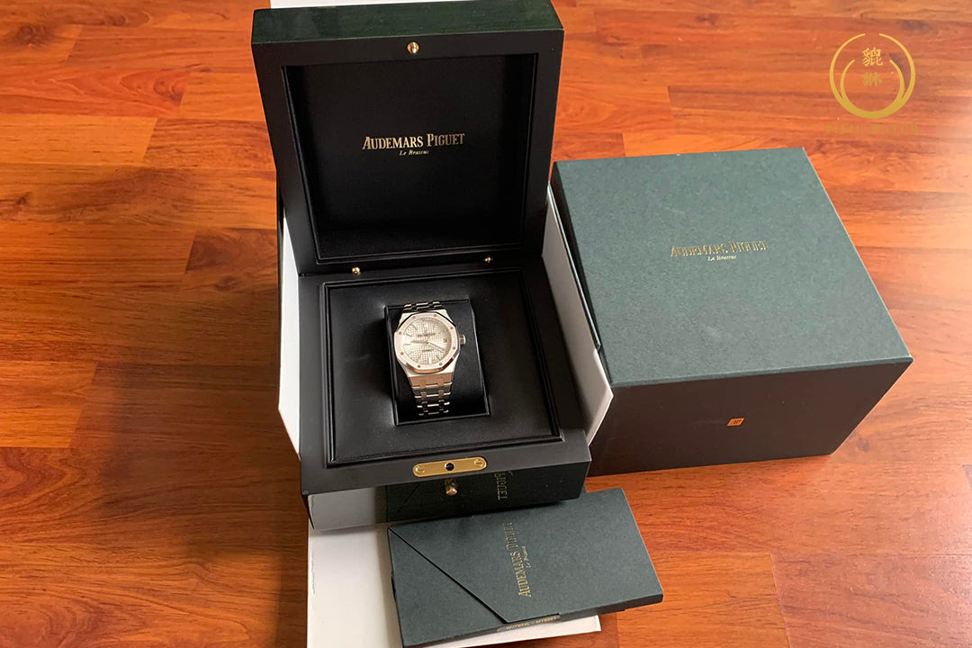 Audemars Piguet Royal Oak 15450st White Dial