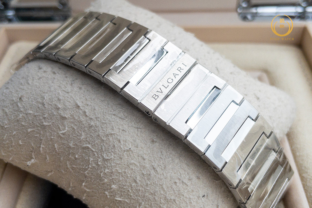 “ของใหม่” Bvlgari Octo Finissimo Chronograph GMT