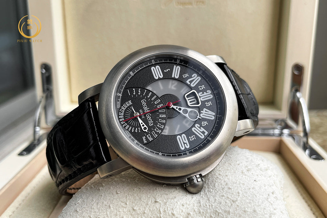 Gerald Genta Arena Bi-Retro Titanium