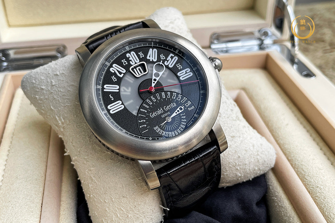 Gerald Genta Arena Bi-Retro Titanium