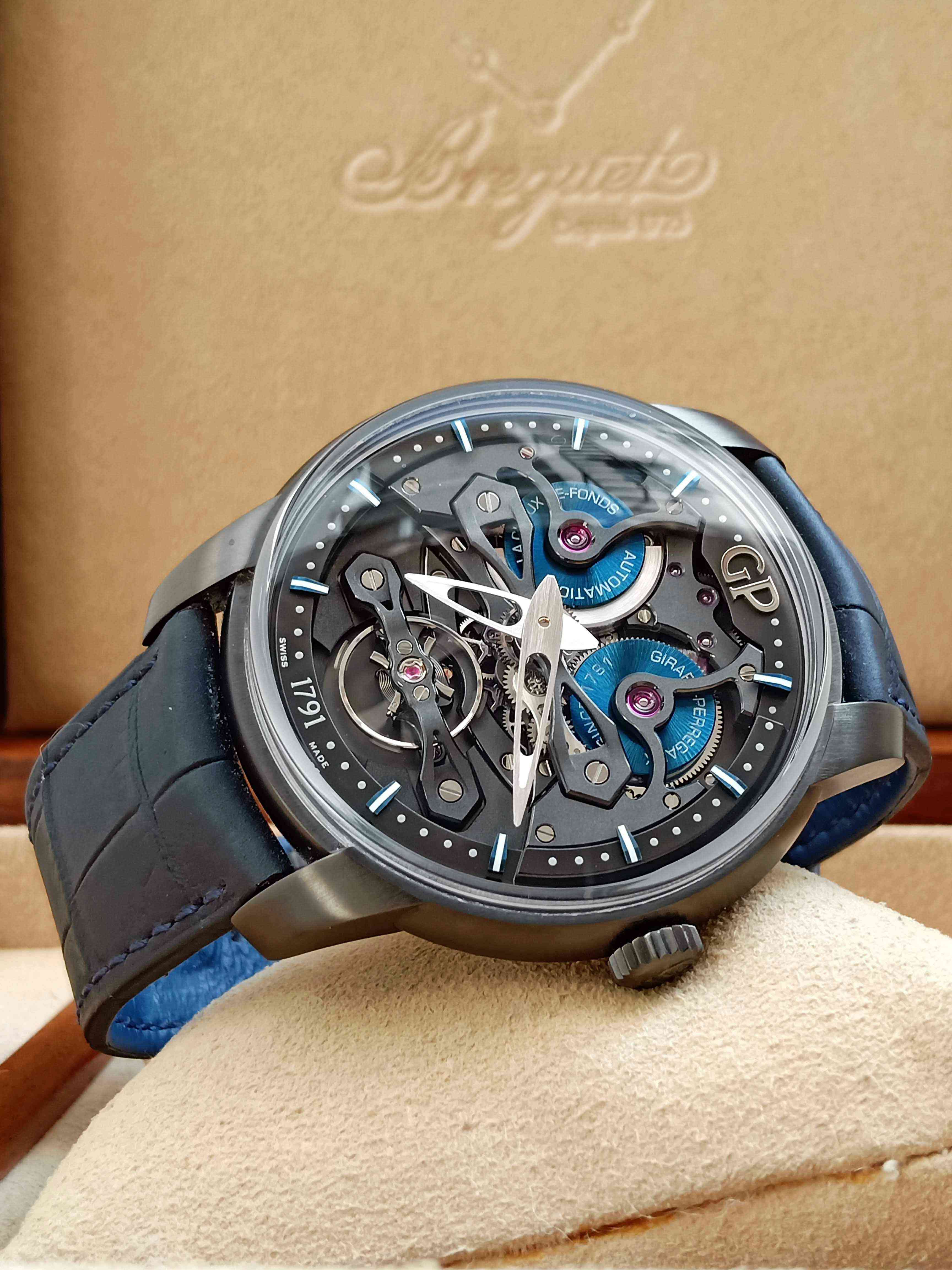 Girard-Perregaux Bridges Neo Bridges Earth to Sky Edition