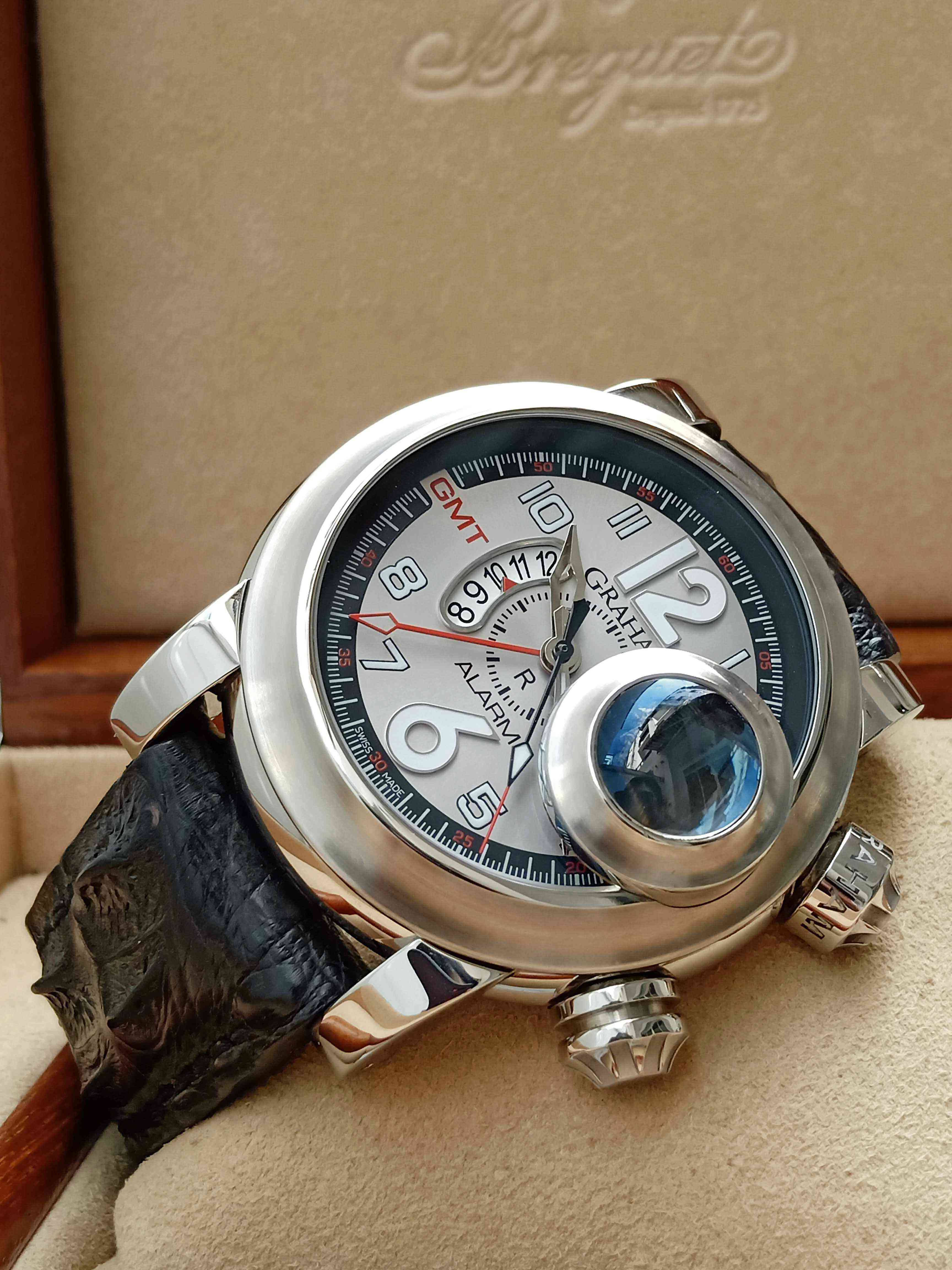 Graham Swordfish Grillo GMT-Alarm