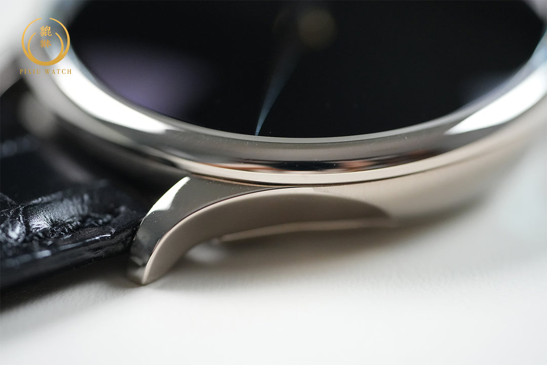 H. Moser & Cie. Venturer Black