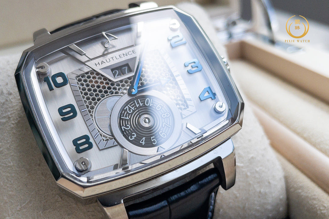 Hautlence Destination 02