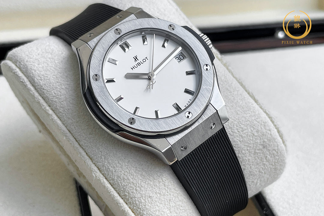 Hublot Classic Fusion Titanium Opalin