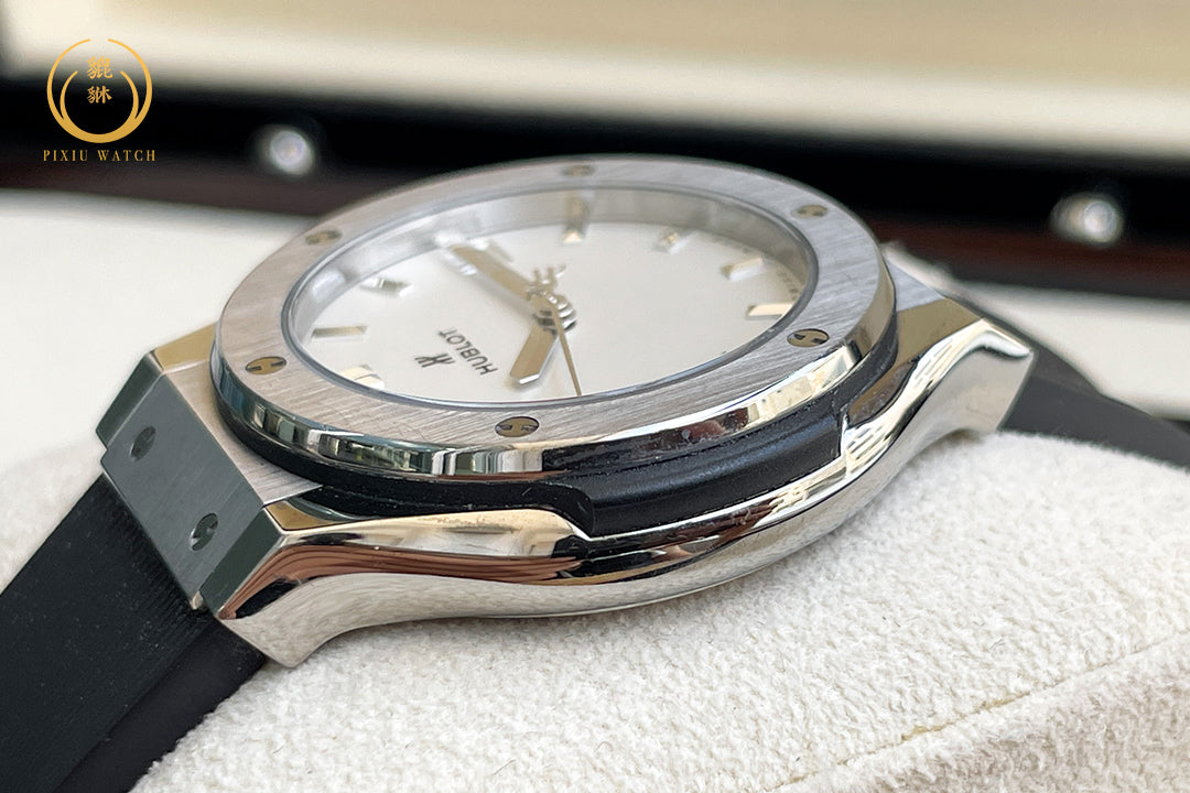 Hublot Classic Fusion Titanium Opalin