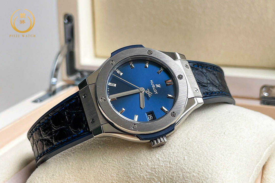 Hublot Classic Fusion Titanium Blue