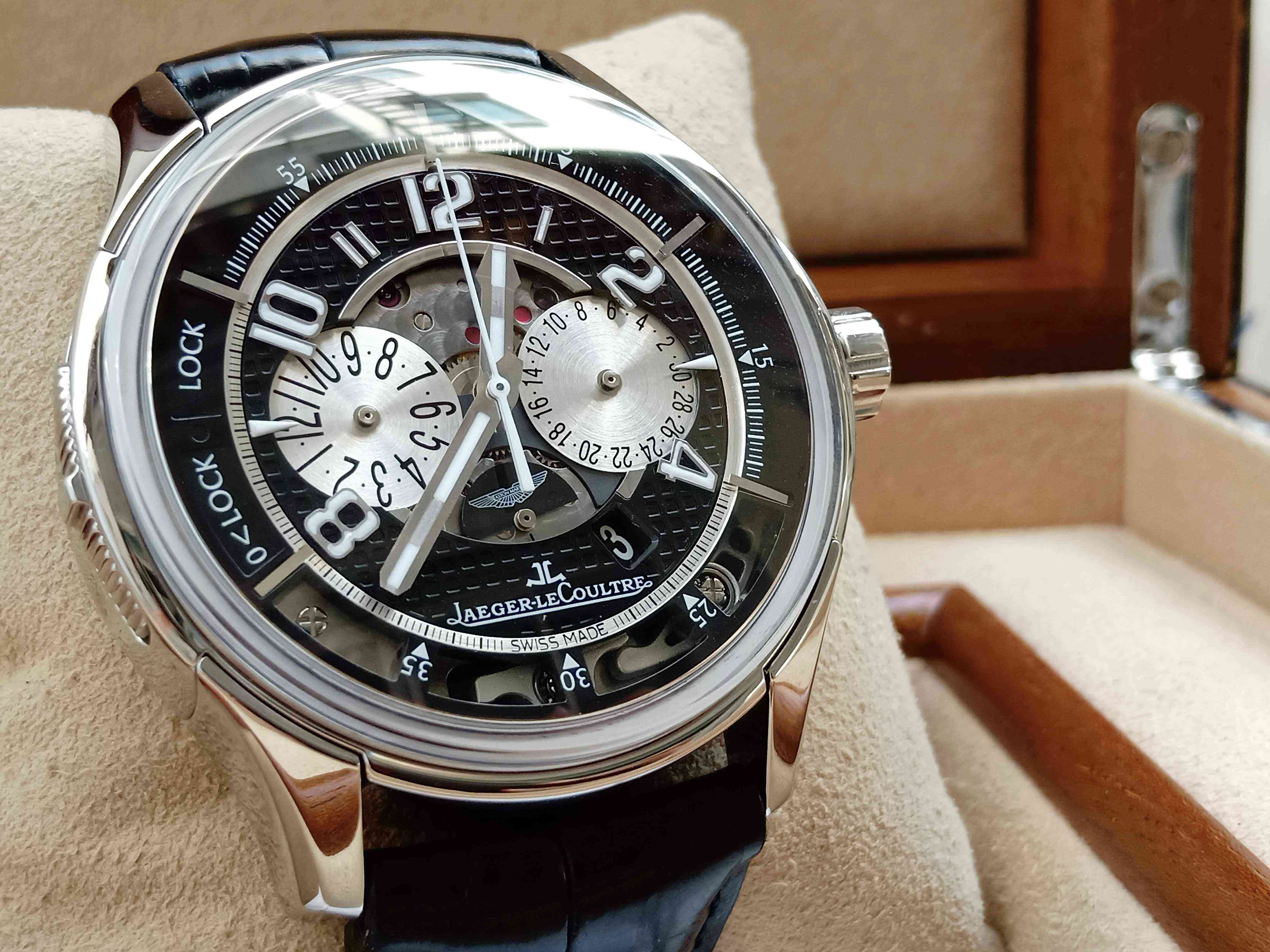 Jaeger LeCoultre Amvox 2 Aston Martin Chronograph Limited Edition