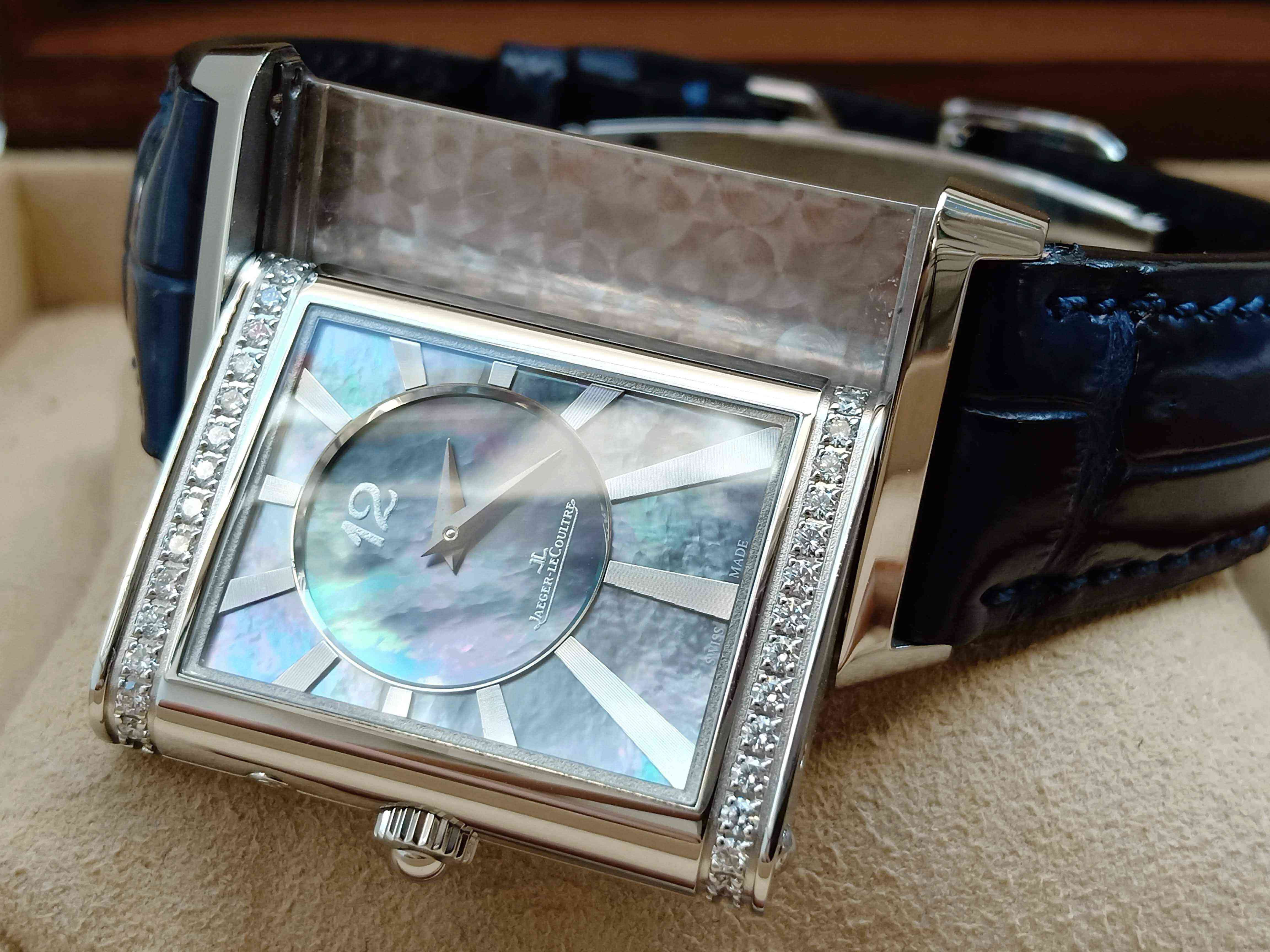 Jaeger LeCoultre Reverso Duoface Pearl Diamond Mid-Size