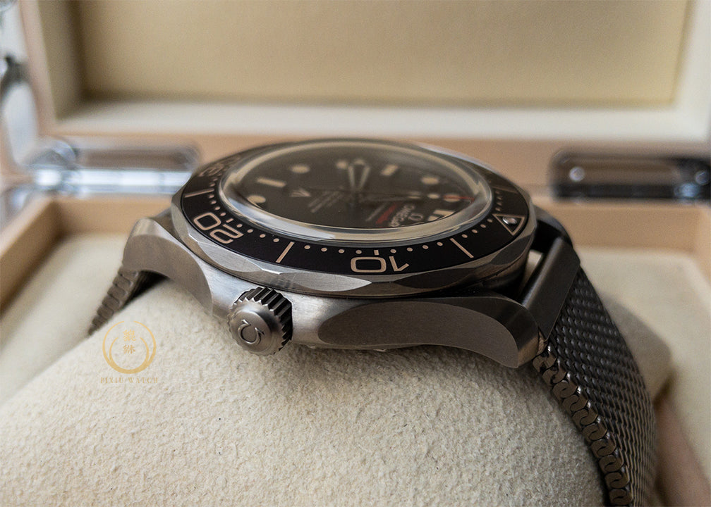 Omega Seamaster Diver Titanium 007 Edition