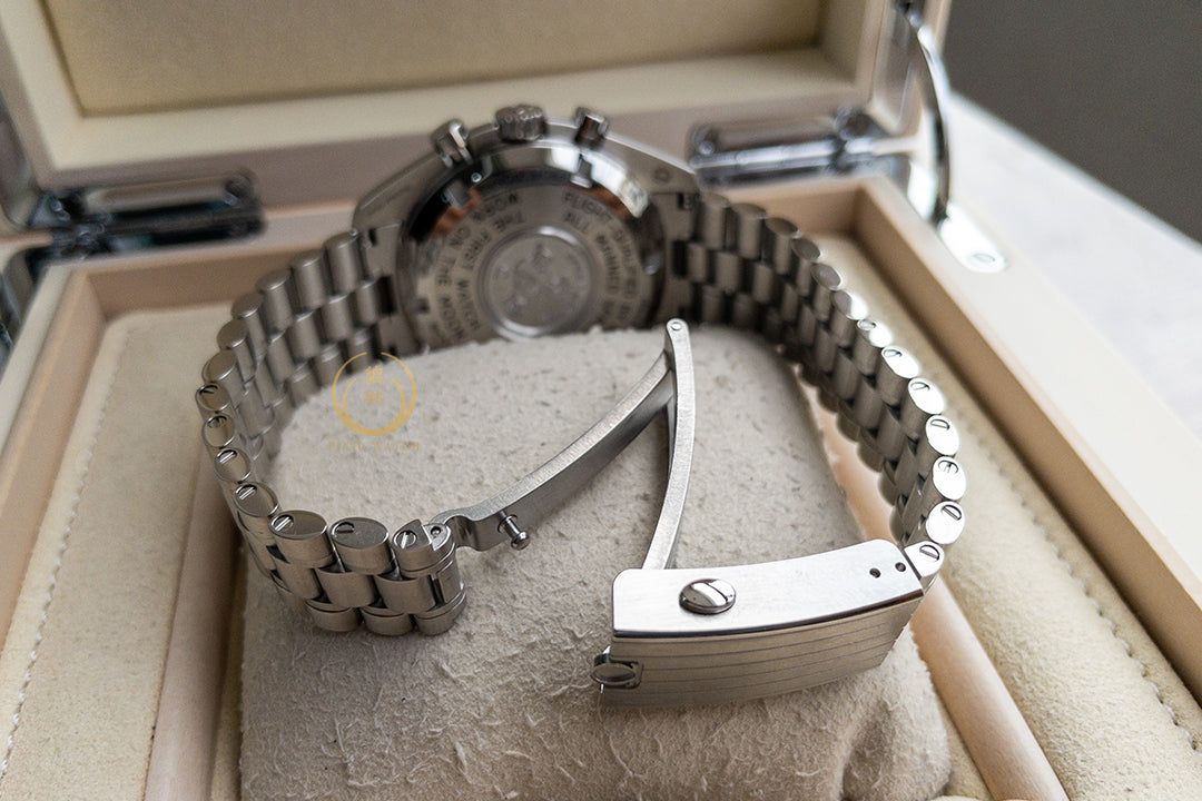 “ของใหม่” Omega Speedmaster 3861 Moonwatch Hesalite