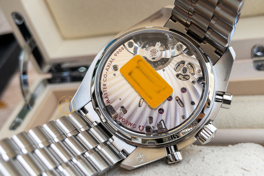 Omega Speedmaster Chronoscope Master Chronometer