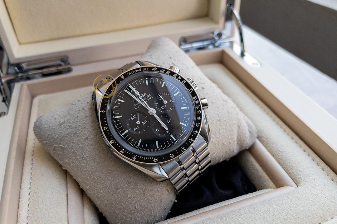 Omega Speedmaster Moonwatch 3861