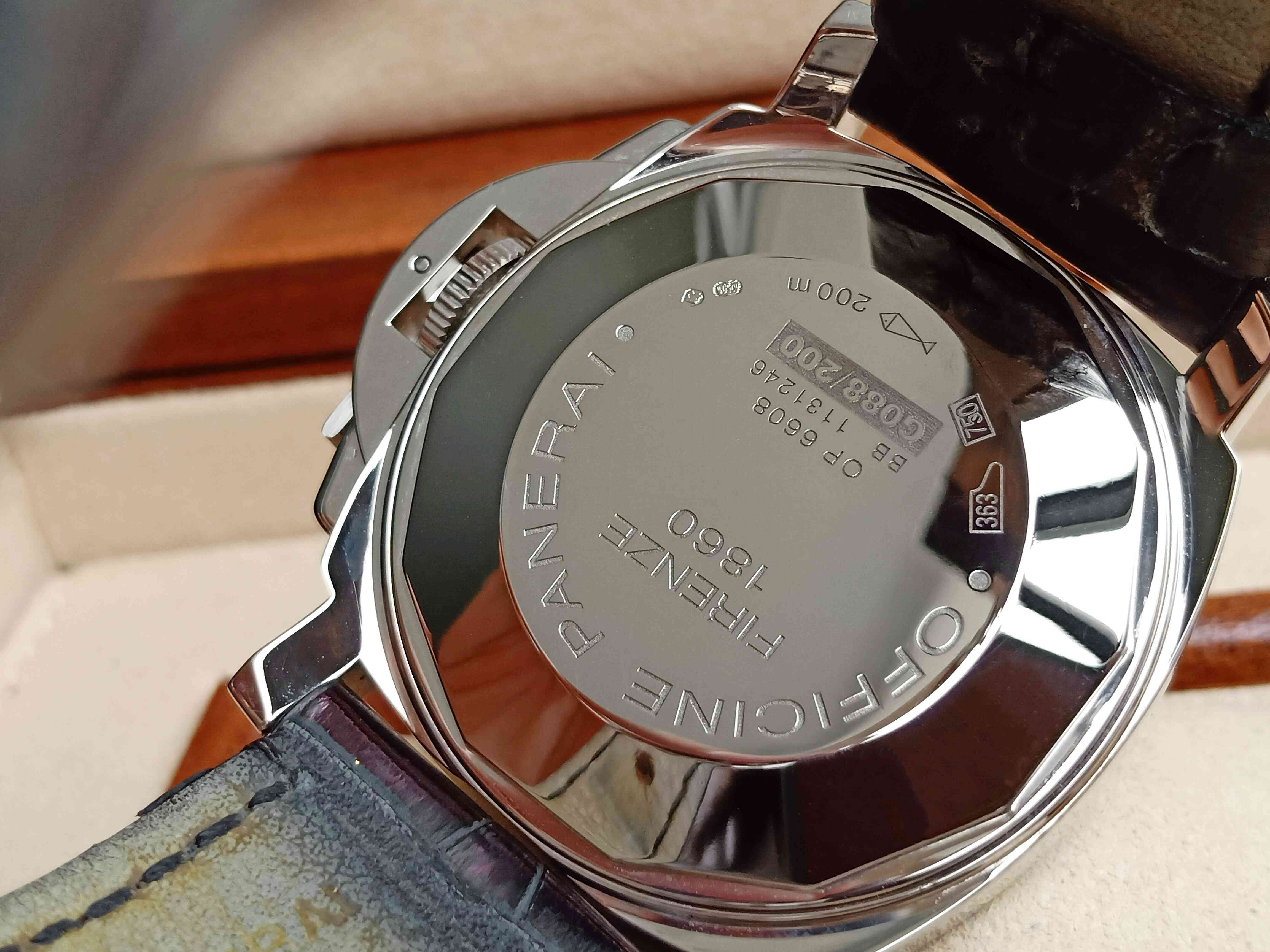 Panerai Luminor Chrono White Gold PAM00189