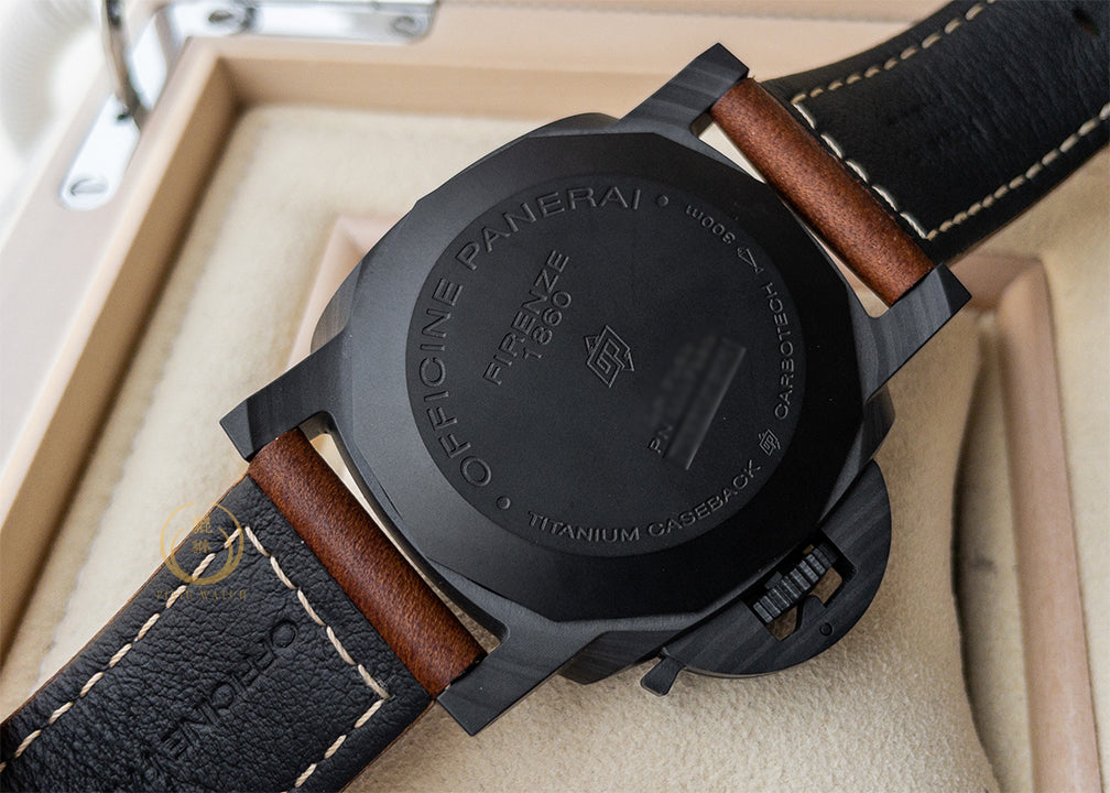 “NOS Panerai Luminor PAM 00661 Carbotech 3 Days