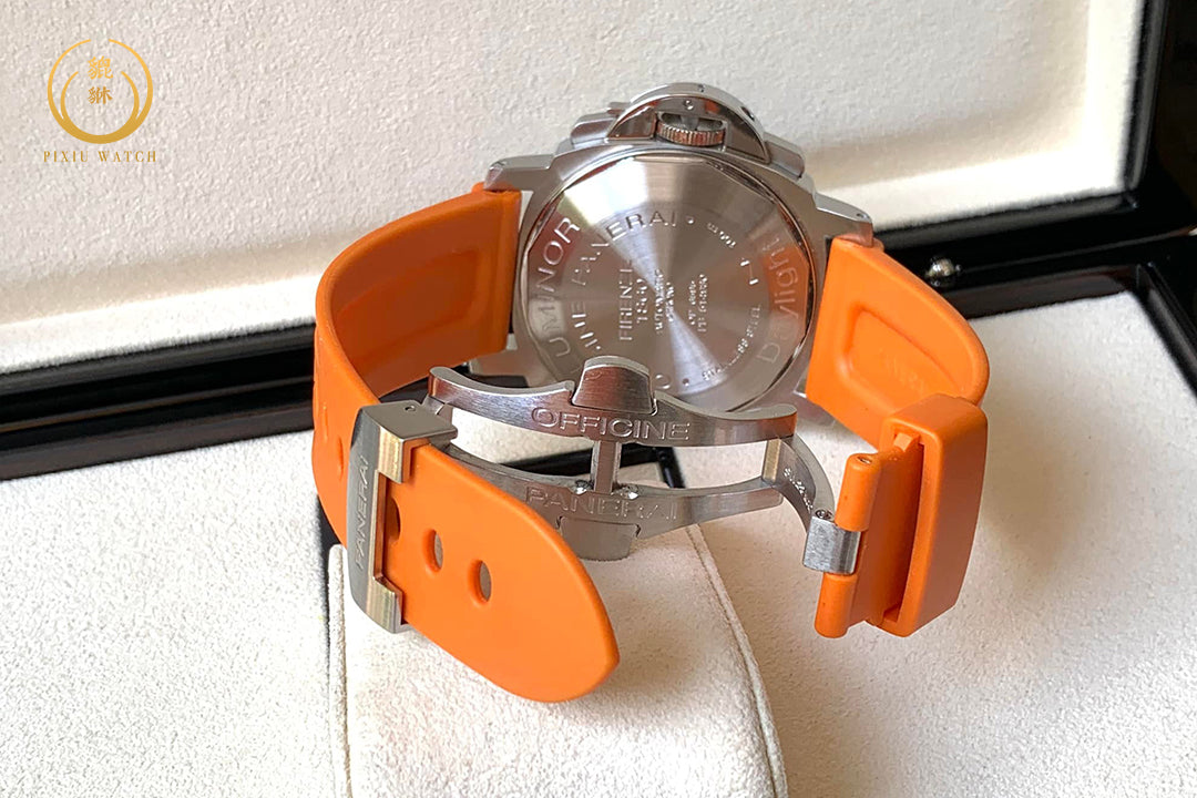 Panerai Luminor PAM 188 Chrono Daylight White